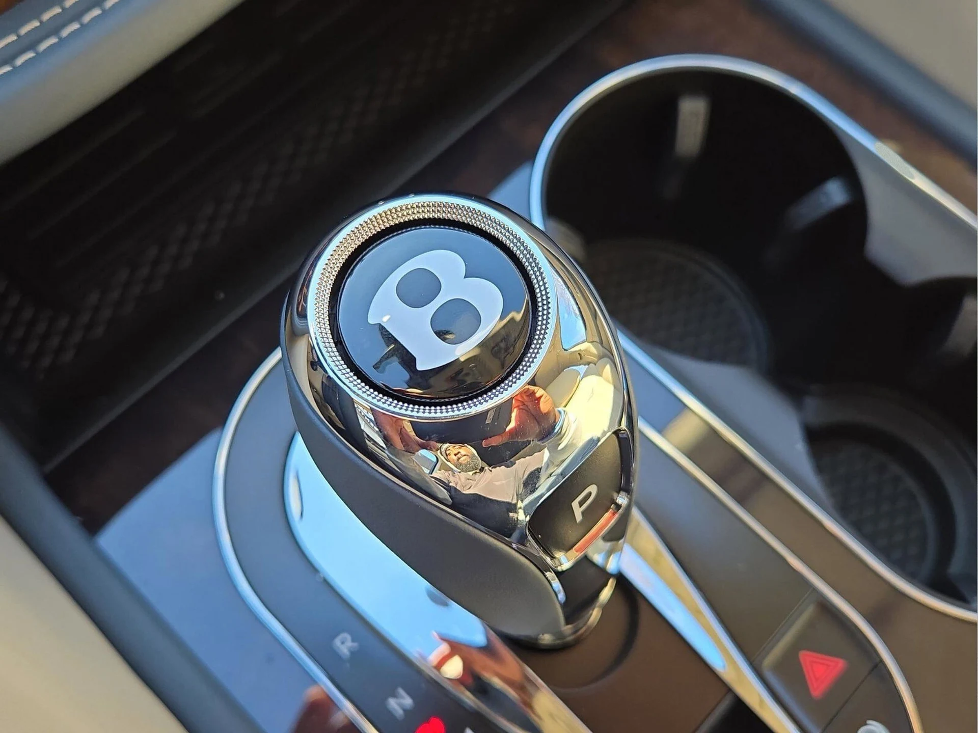 mph049_3163913591_ae9d9e64f76ada6077e2adf8c9b129c4x_93f19434c6