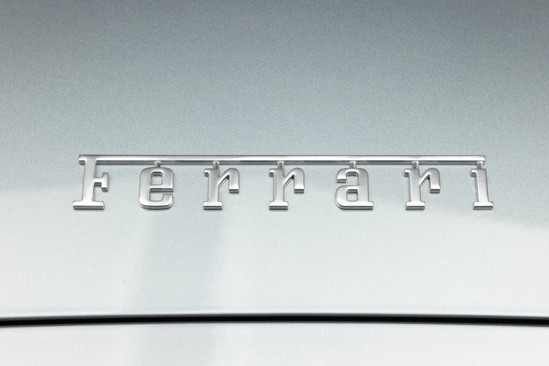 mph049_3179455608_Used_2017_Ferrari_488_Spider_1784891690_c5dc52a6c7