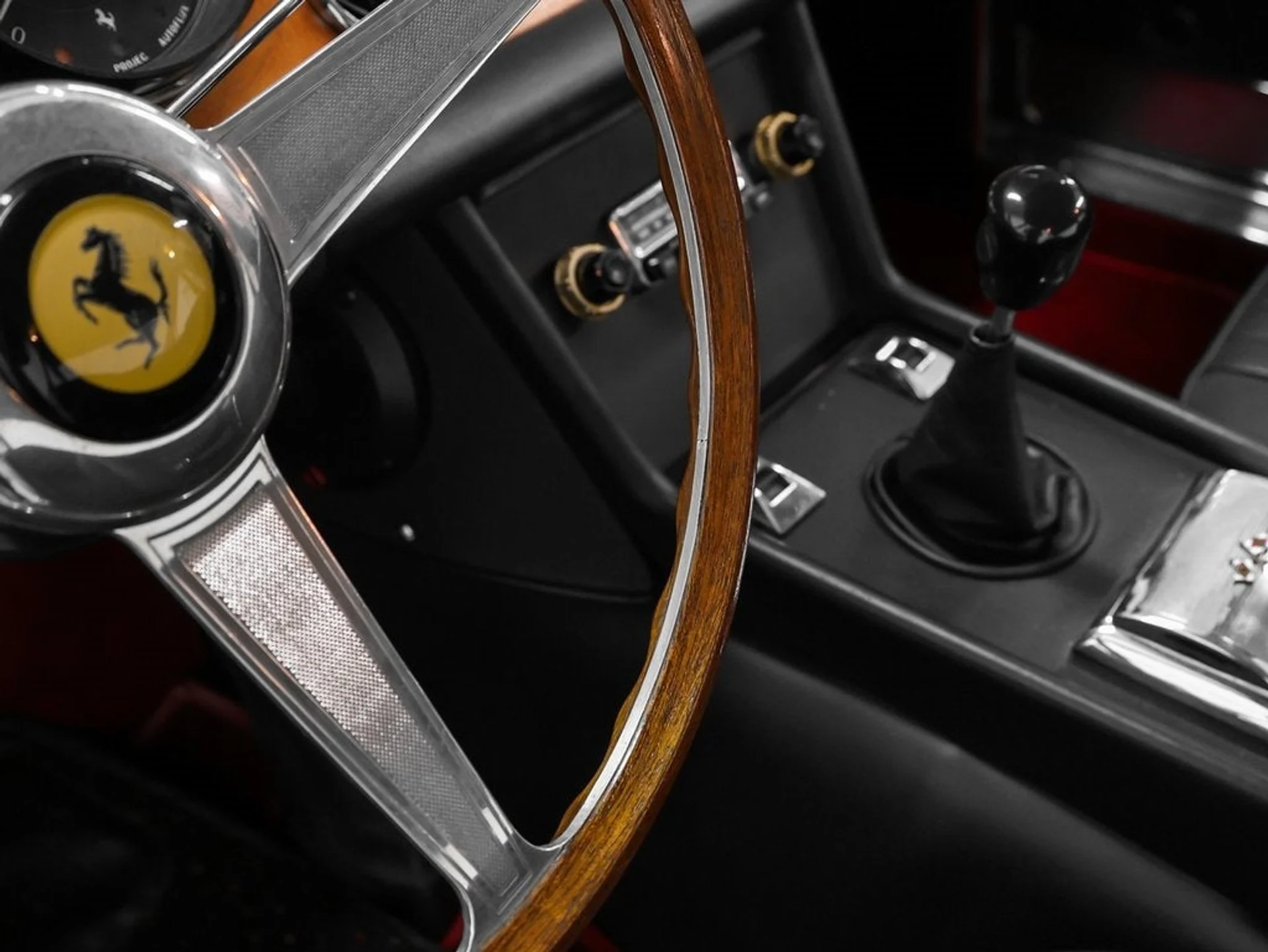 mph049_3181238755_50_8daaa23f80