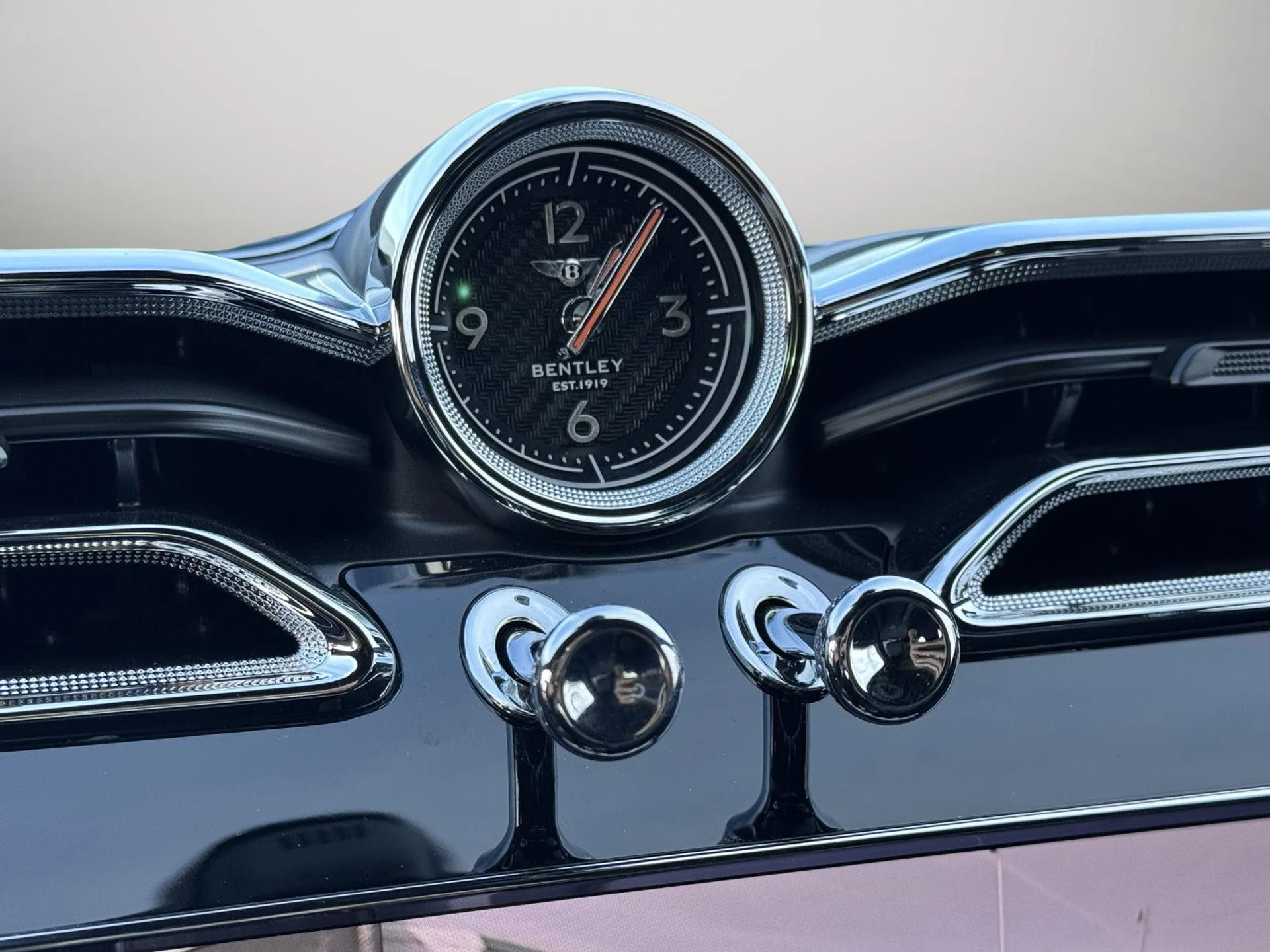 mph049_3203008061_4fecfe94760defbfe150cc360e033f10_ea96edd8af