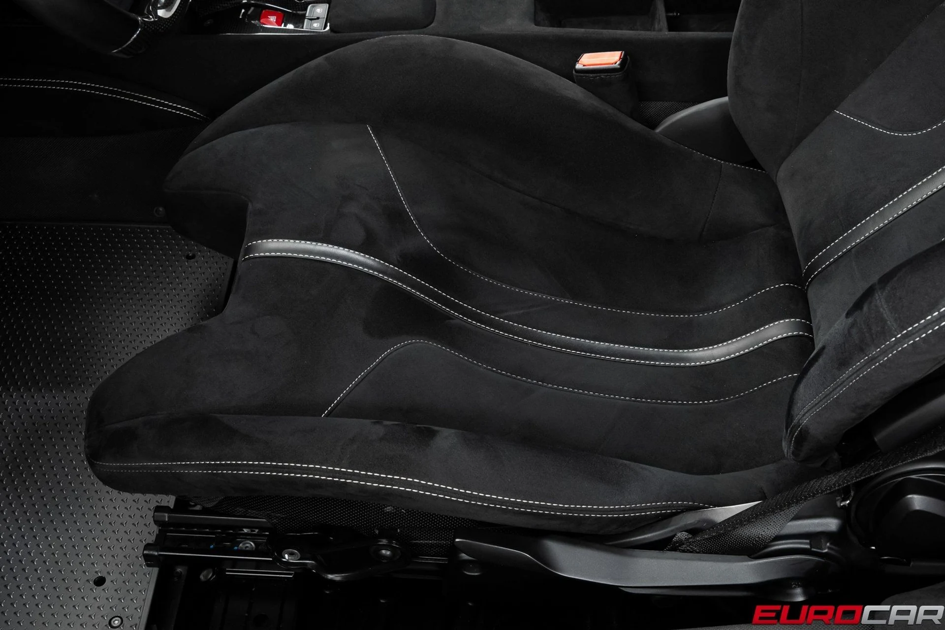 mph049_3210428928_image_50_8c21eecb16