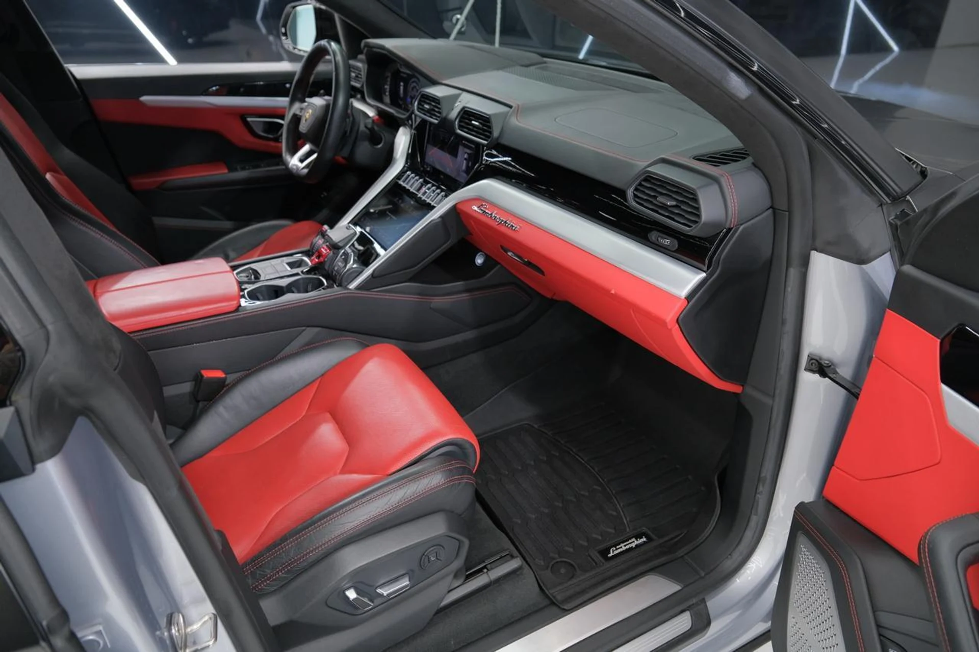 mph049_3215799469_145300e474daac56de9a0f6342c951d6_1b527bb30f