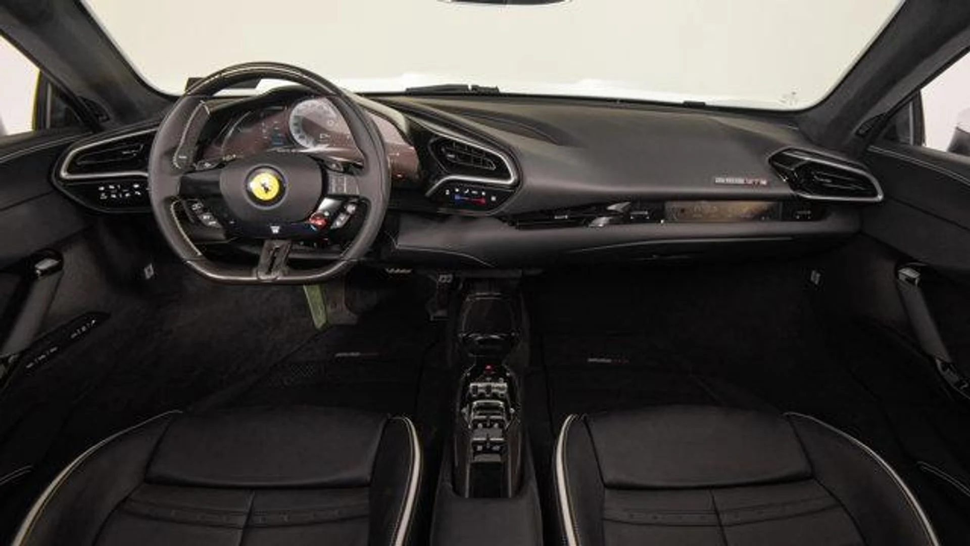 mph049_3230220628_chu_GV_4_IJ_Rt_Ud90g_A53_Mg_Q_Se_Ng_U_adecd3abda