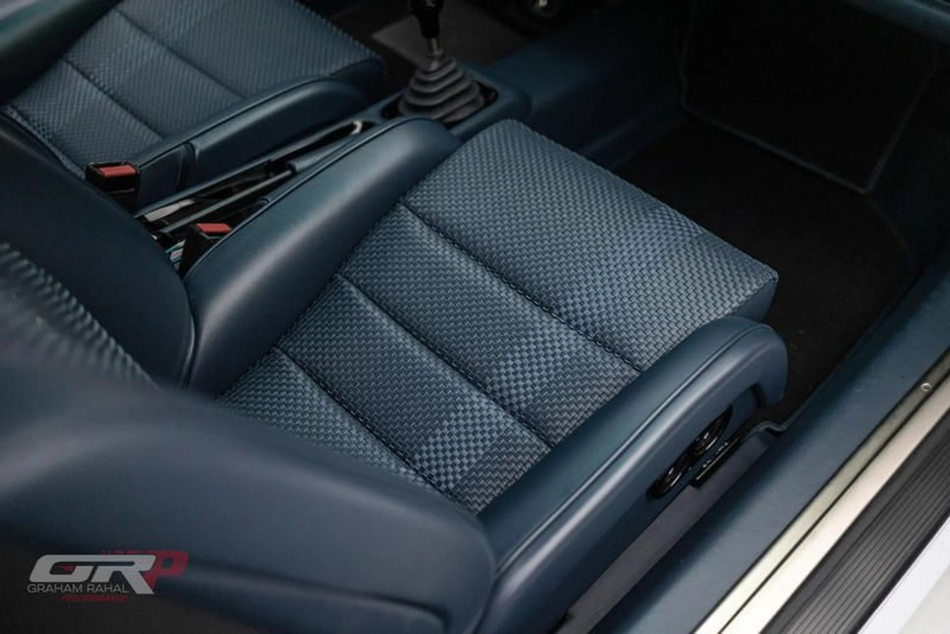 mph049_3243257710_89176_F04_7540_440_B_B8_AC_D6_A943_B9_F5_CC_2cae21aeea