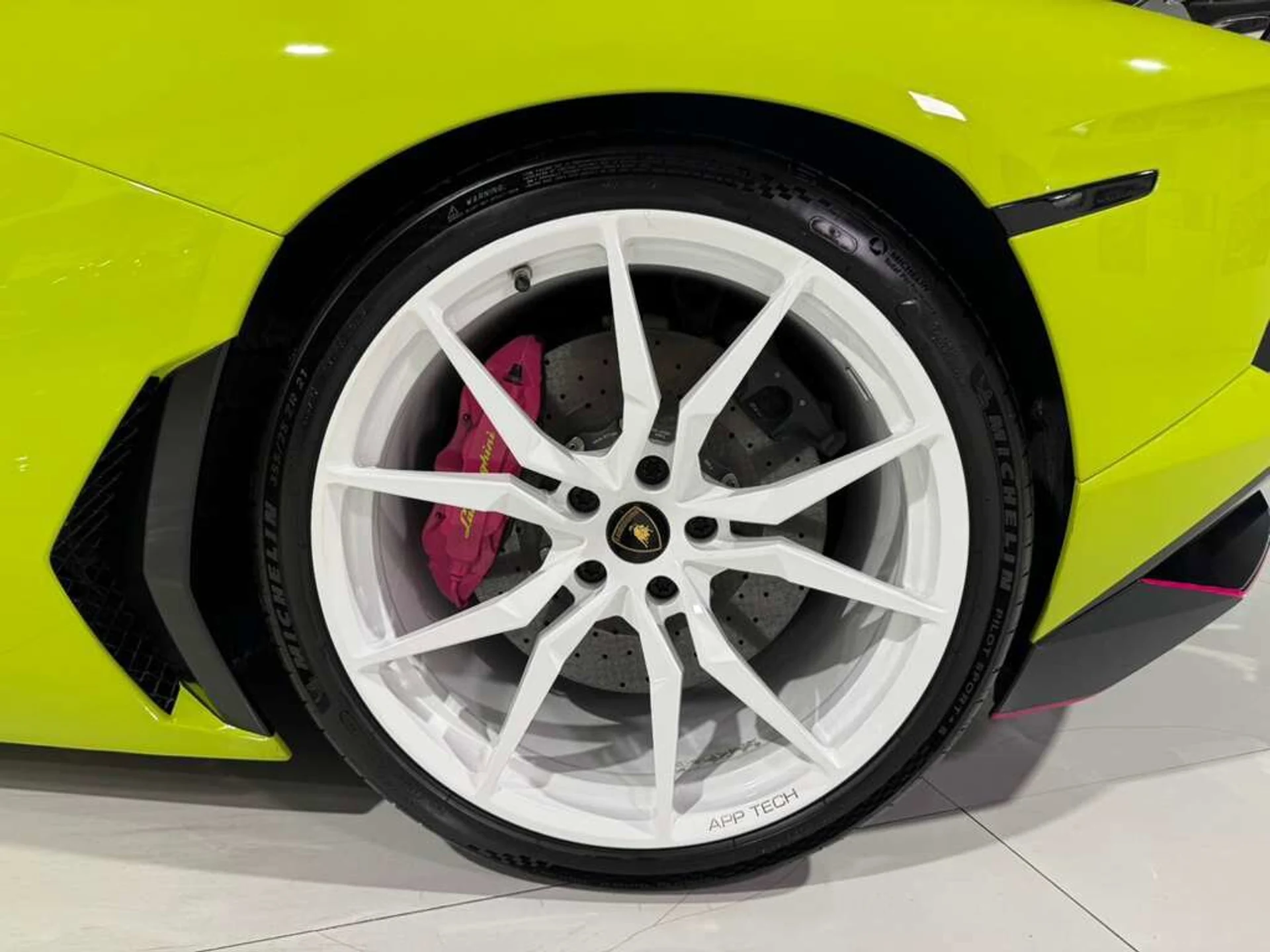 mph049_3246903363_15dbb8d5802654945d2d136670ee968b_03127096cc