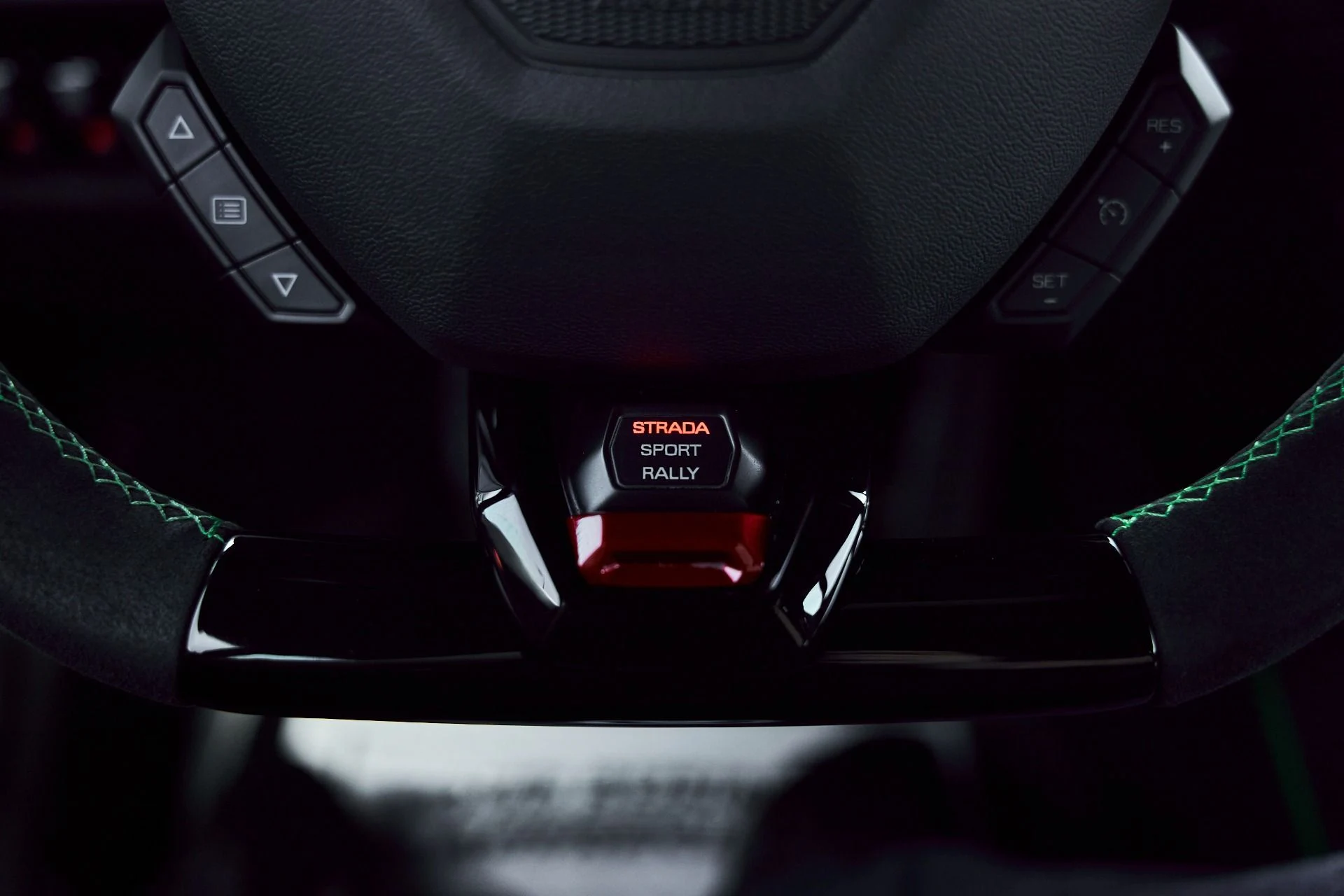 mph049_3247265674_Used_2024_Lamborghini_Huracan_Sterrato_Base_1774300149_abe072ea5b