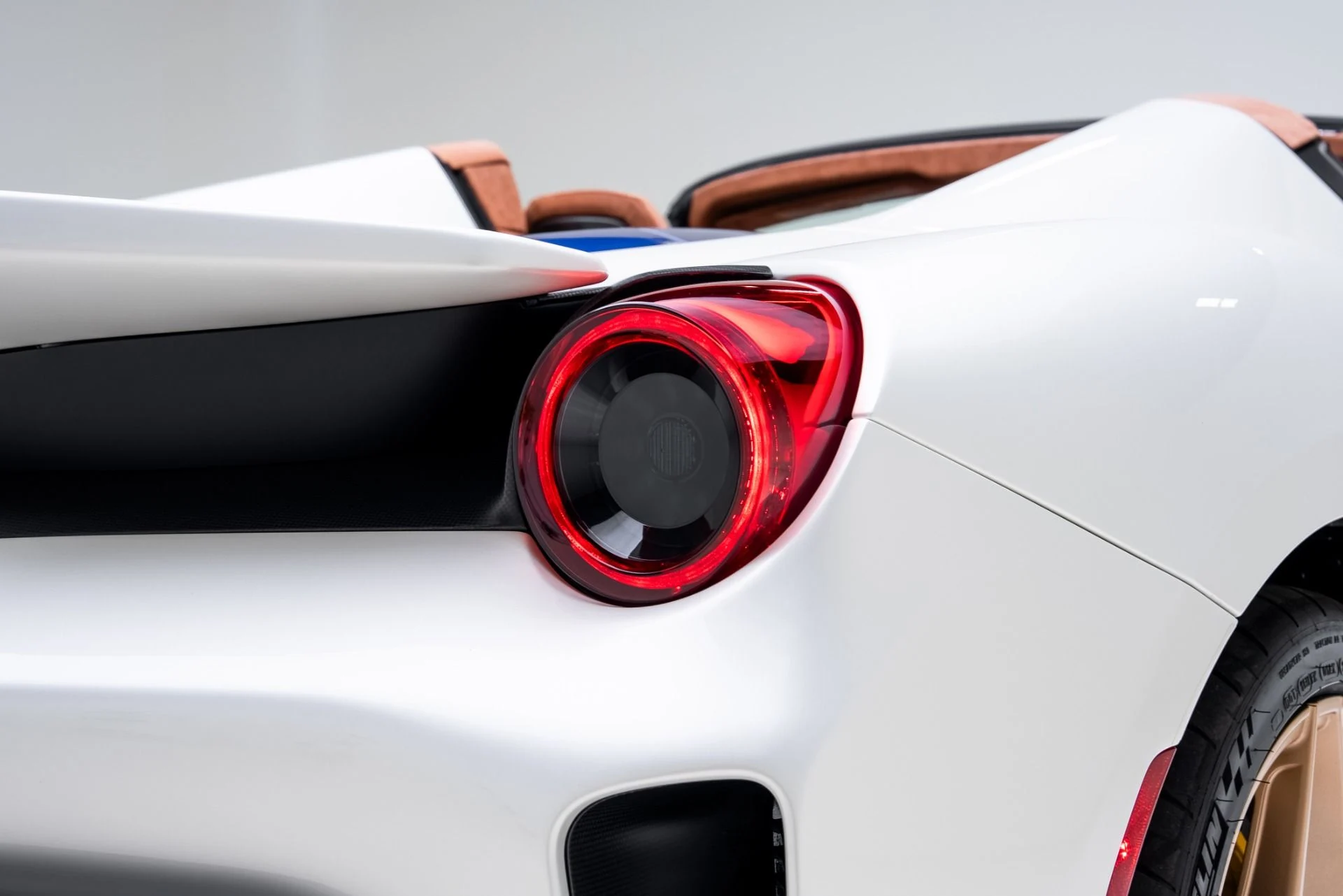 mph049_3249451660_Used_2020_Ferrari_488_Pista_Spider_1772492498_11e934db1e