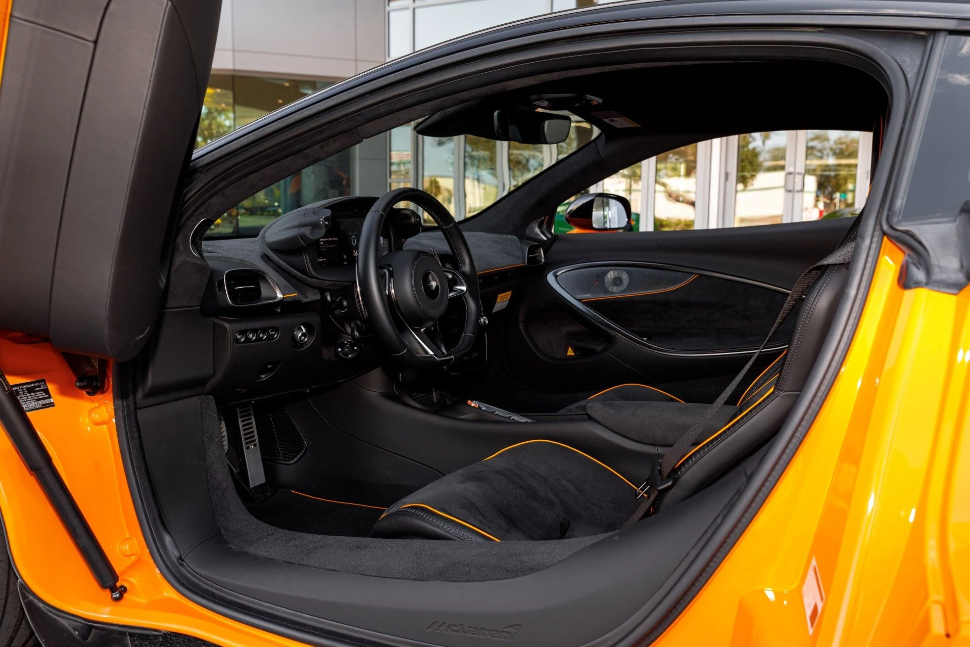 mph049_3273585627_653_p50_l_d097b88556