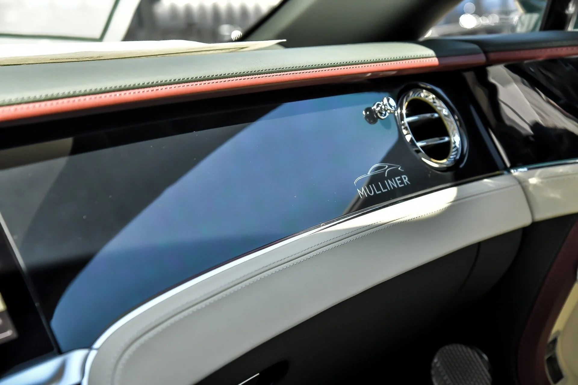 mph049_3282922066_1992f5795dc52d751f8e67146a8a9830x_70d2092071