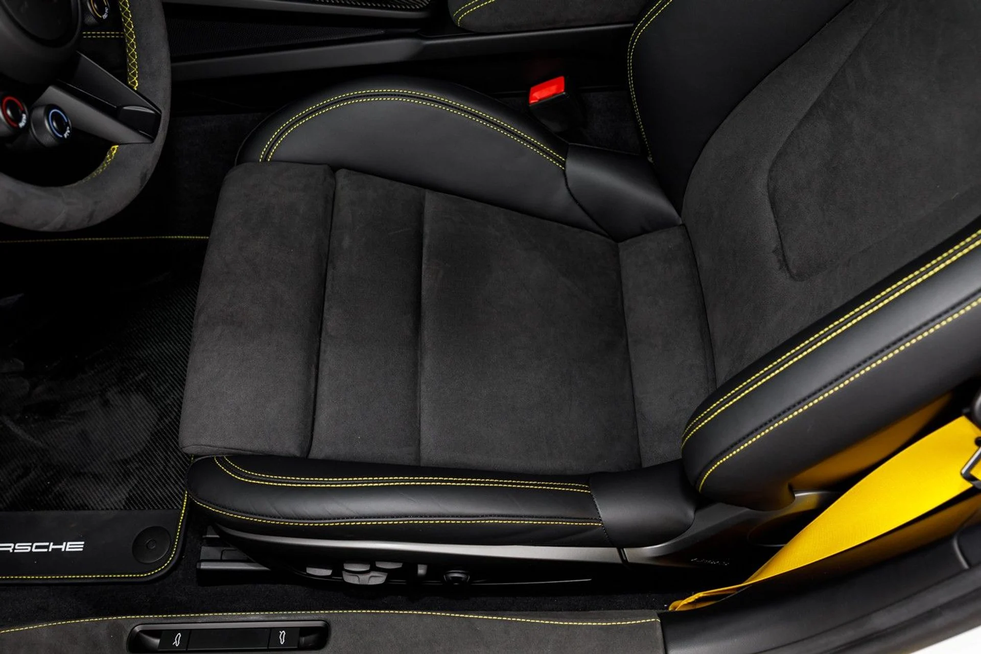 mph049_3293651256_645_p53_l_8dc82f92ef