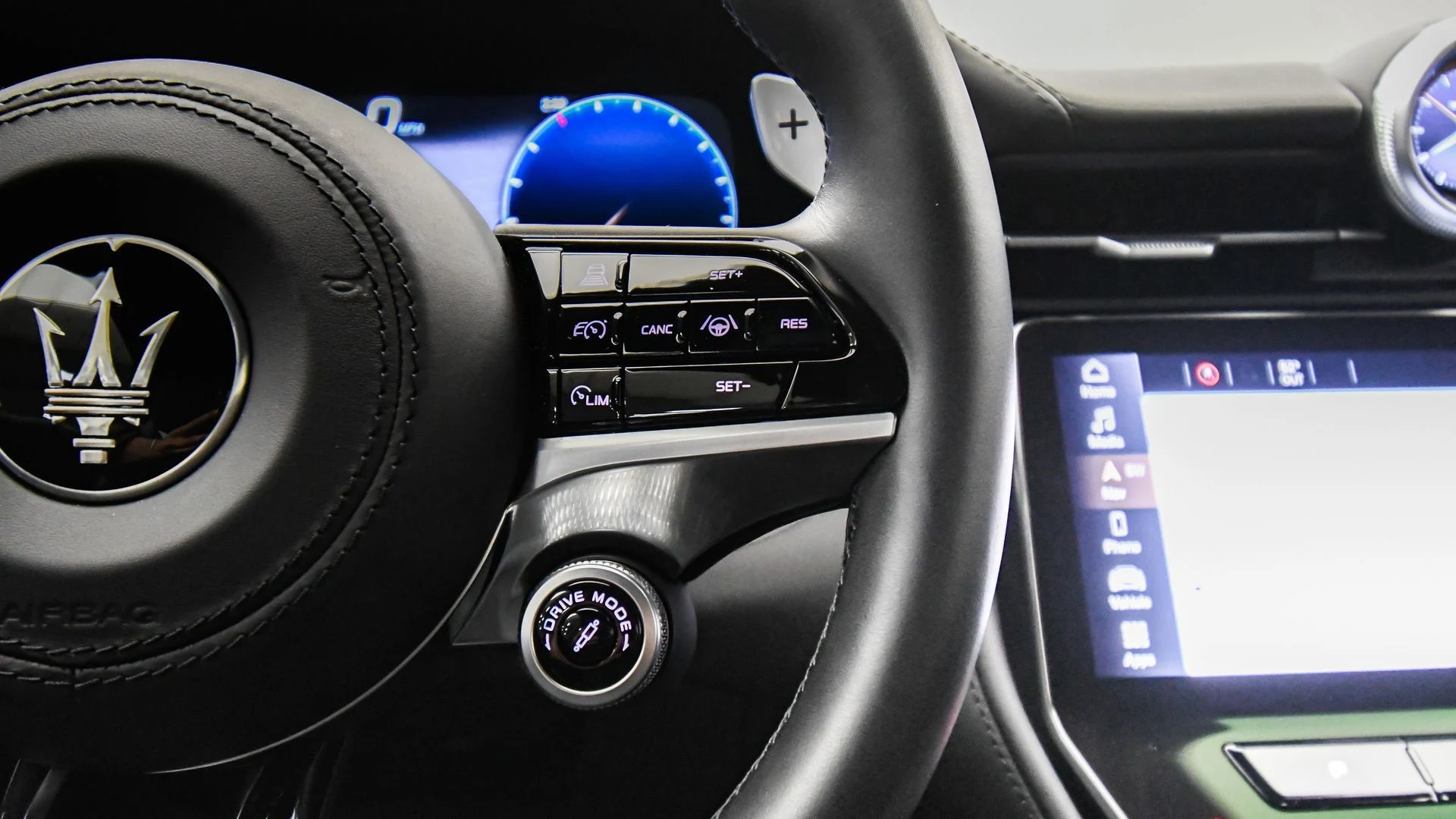 mph049_3309469610_938939aa80ce4bca8341164352454ebd_652aa9fb80