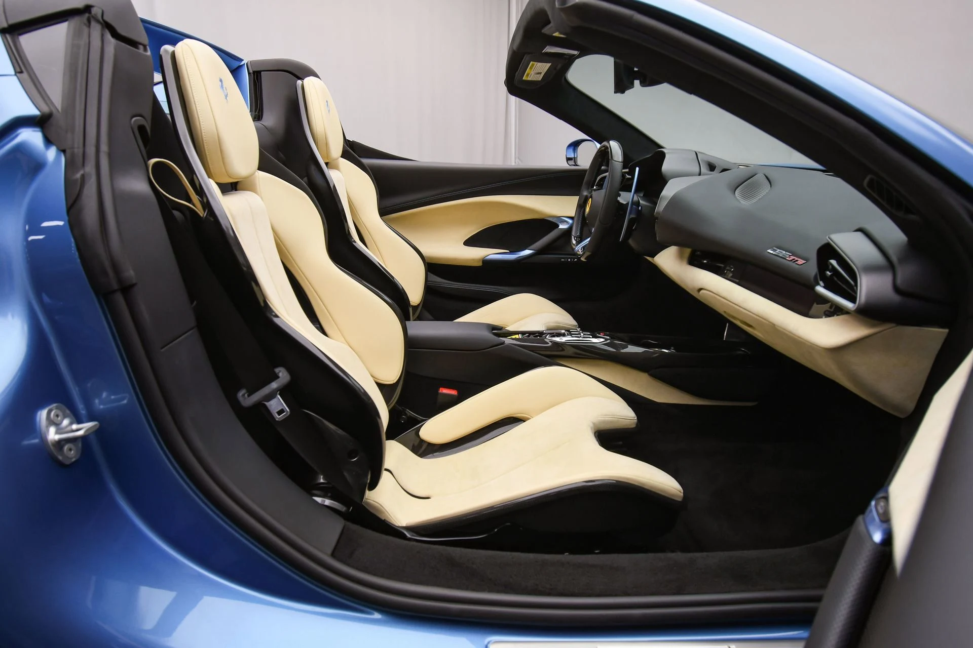 mph049_3331518582_e1ba4d7cdf01414b8e5bcd10c47d2ede_18b4b23340