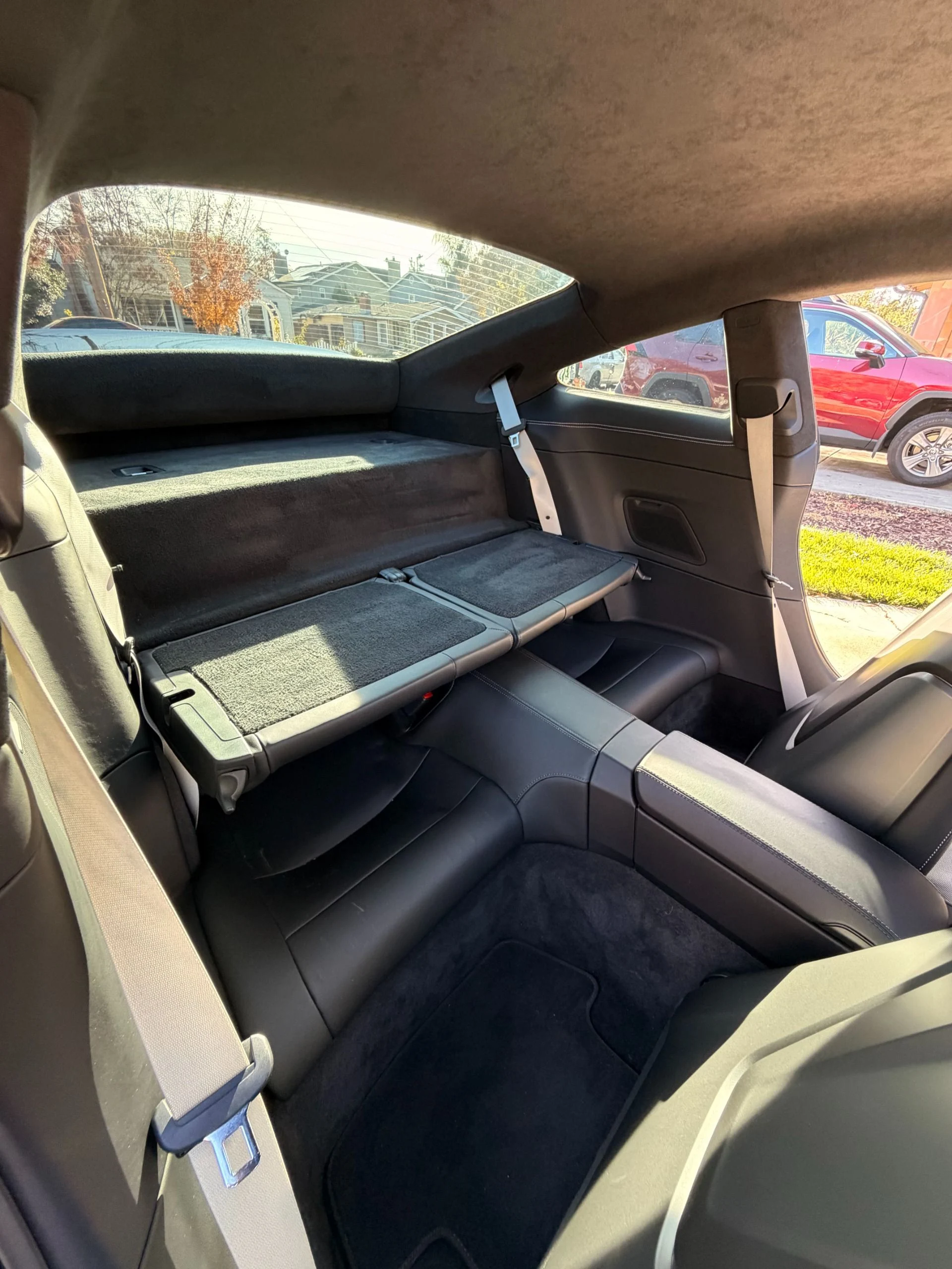 mph049_3331618004_Used_2021_Porsche_911_Turbo_S_1766101435_31c85ece38