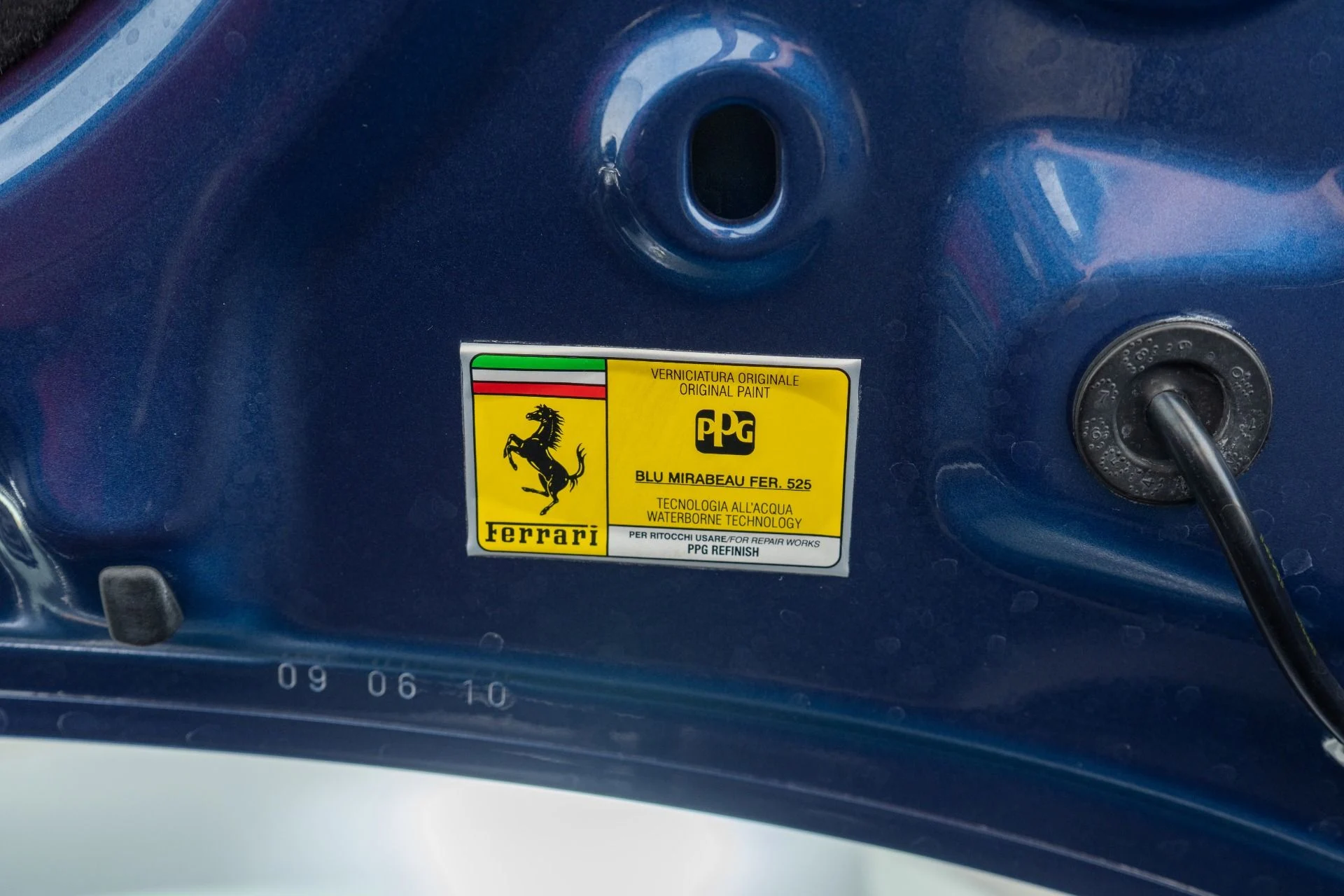 mph049_3334498834_Used_2010_Ferrari_California_1774646795_da1d32d056