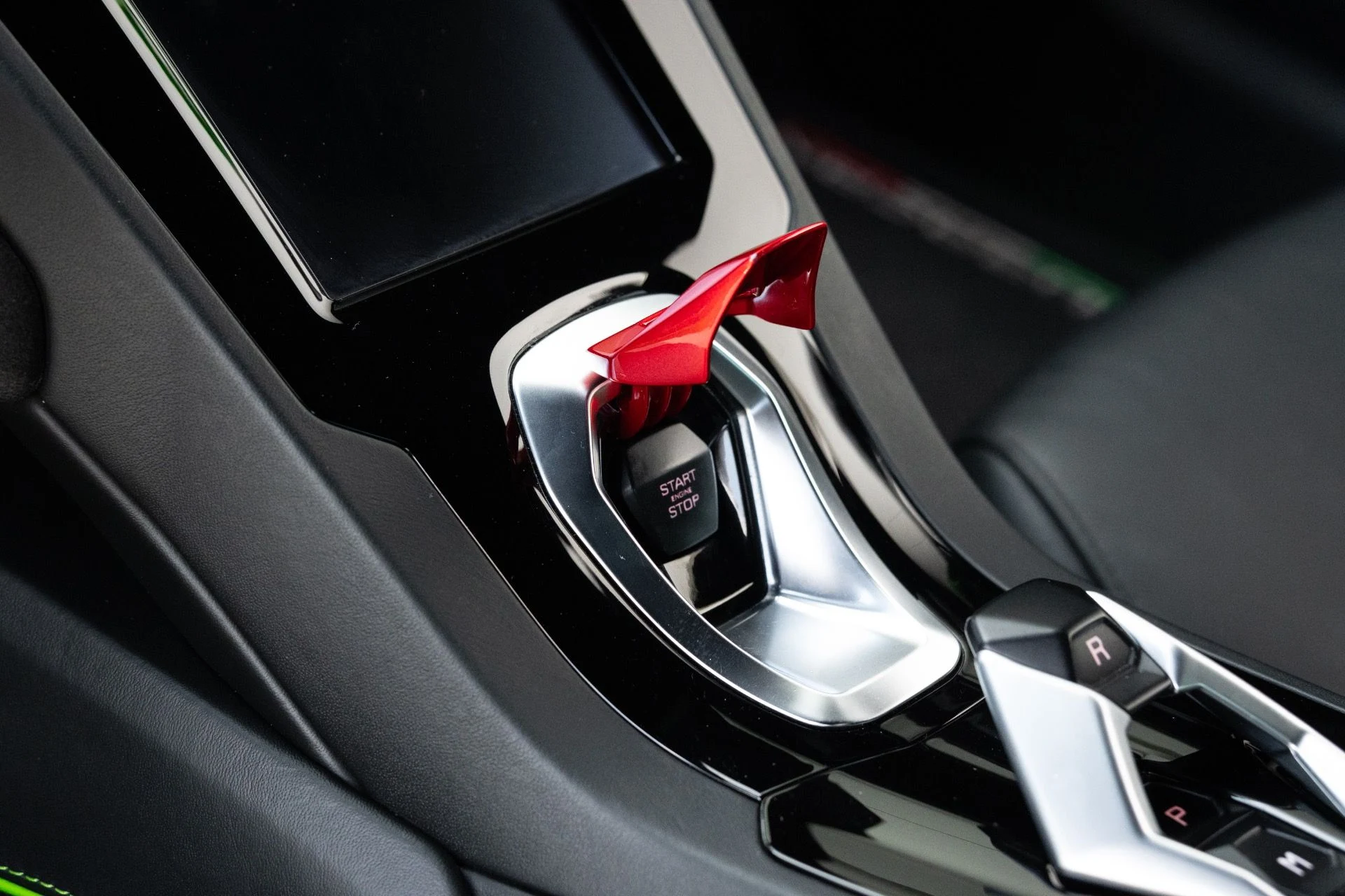 mph049_3338389933_Used_2020_Lamborghini_Huracan_EVO_1770872075_a0bd9a6cc7