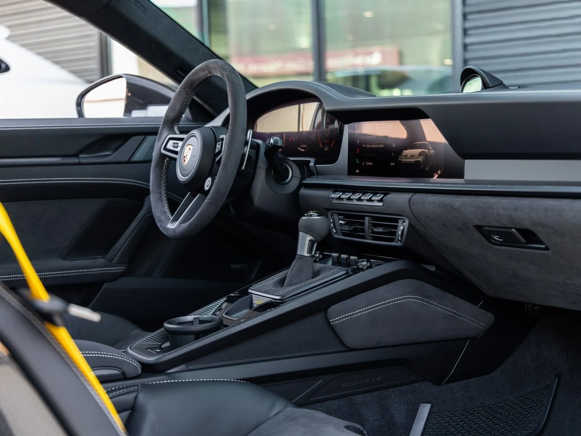 mph049_3338896238_51_625621041f