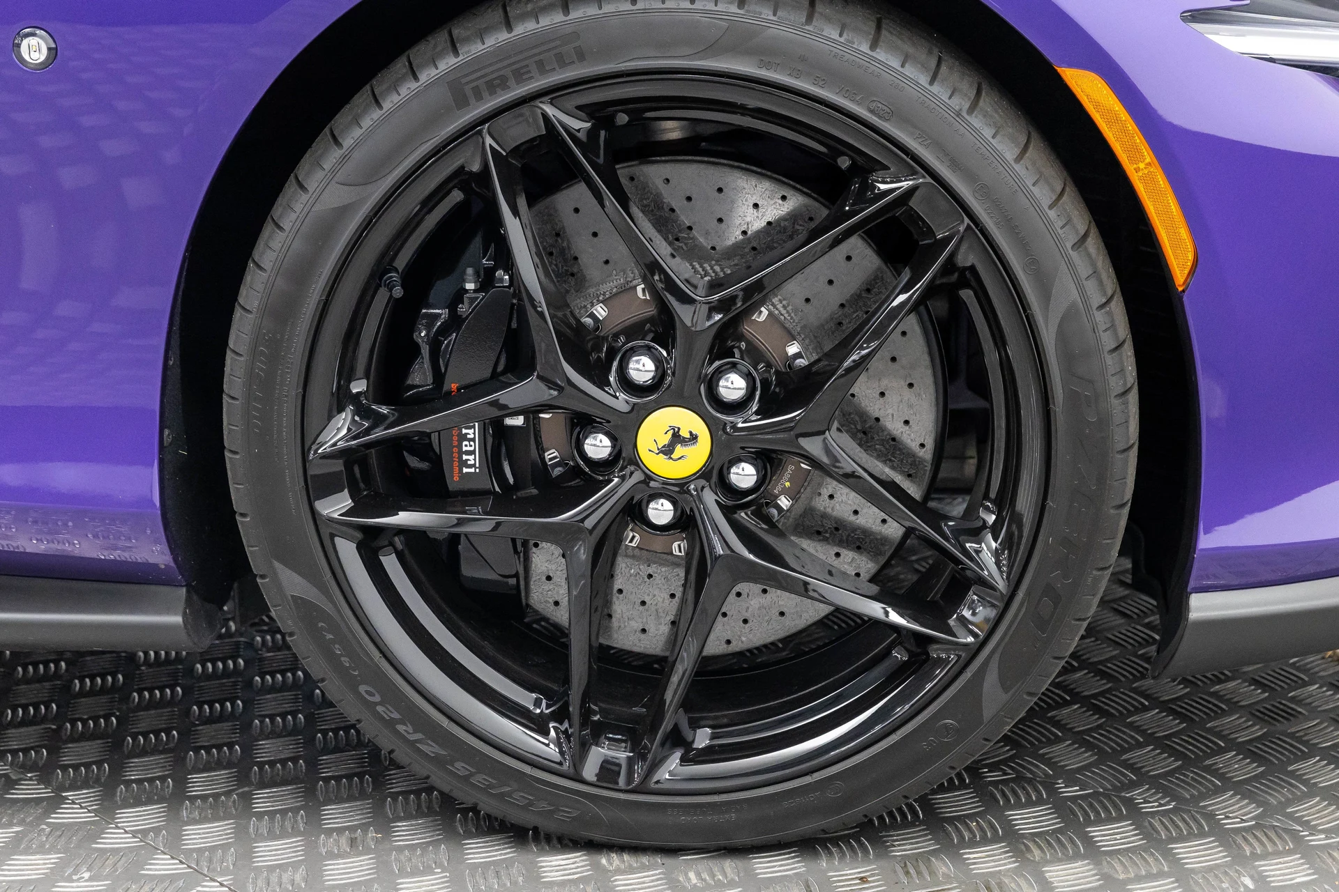 mph049_3342889865_56fe3e61bcb24900a1bd819e05b6577d_9246a121bc