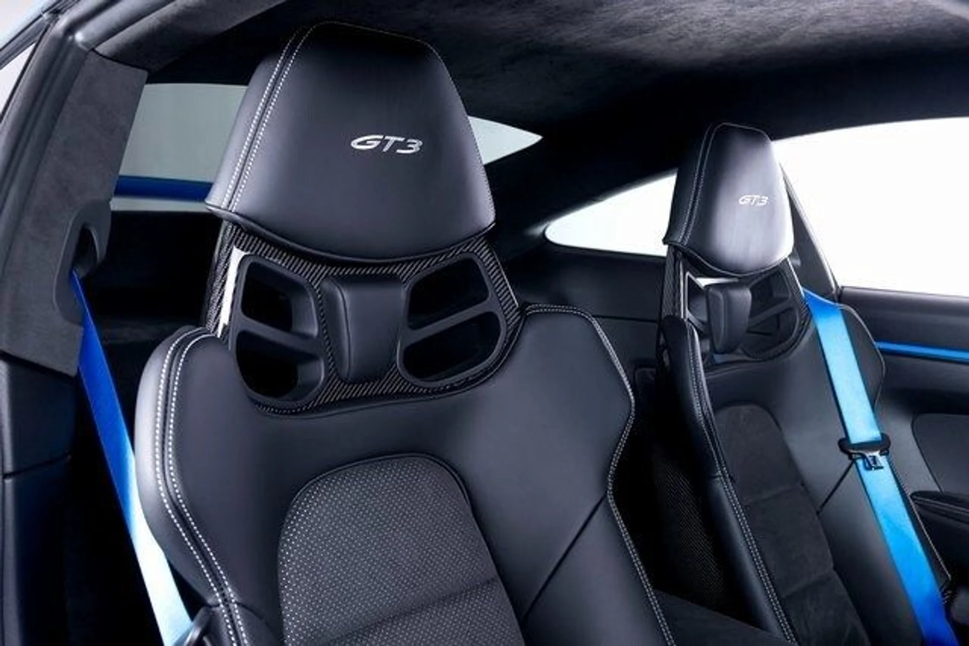 mph049_3348069169_c89ae21da8b83d98409f6f37c7b5fb43x_d0b191a84f