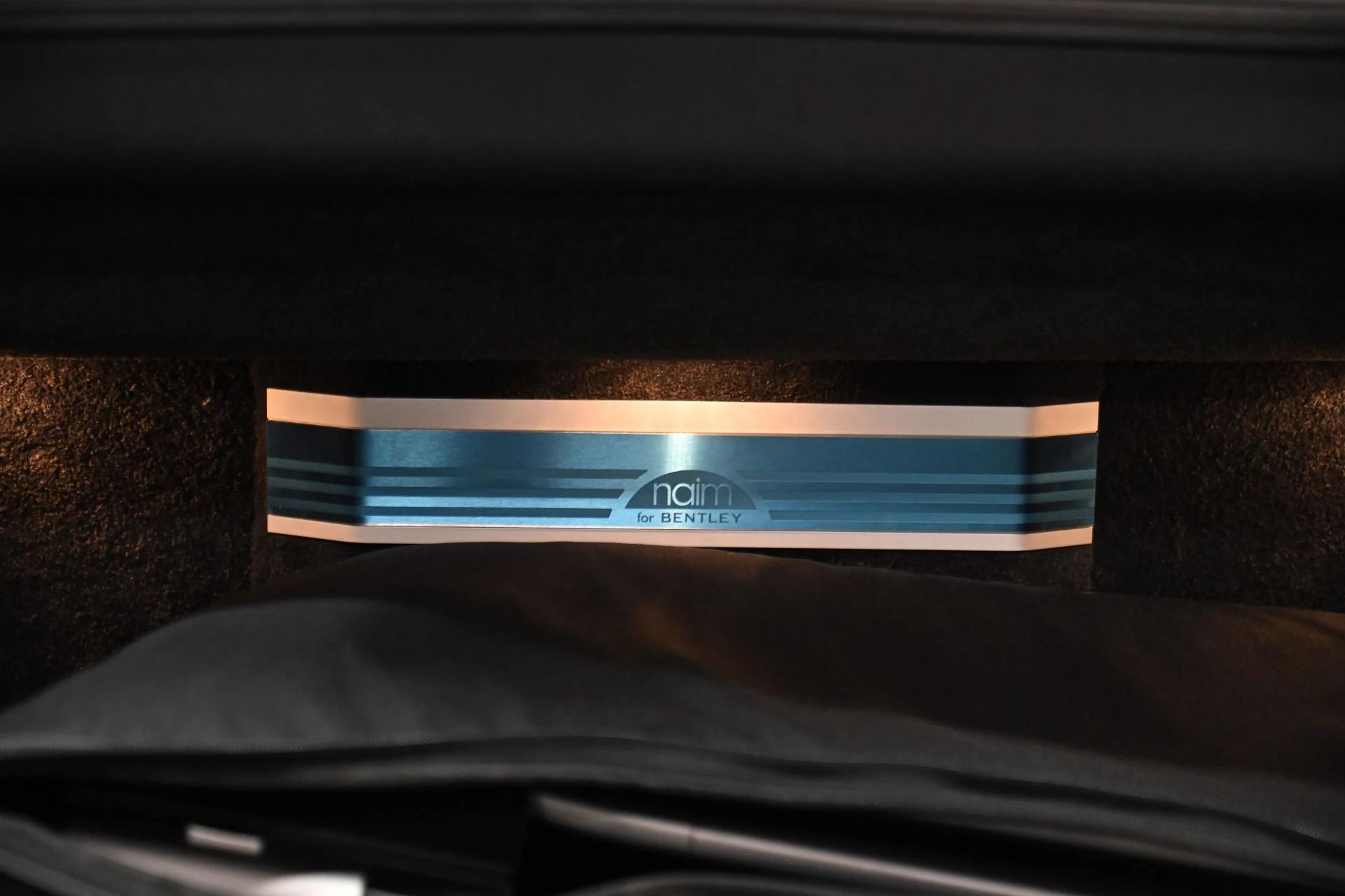 mph049_3358566480_Used_2014_Bentley_Continental_GTC_1751561855_dfae66efae
