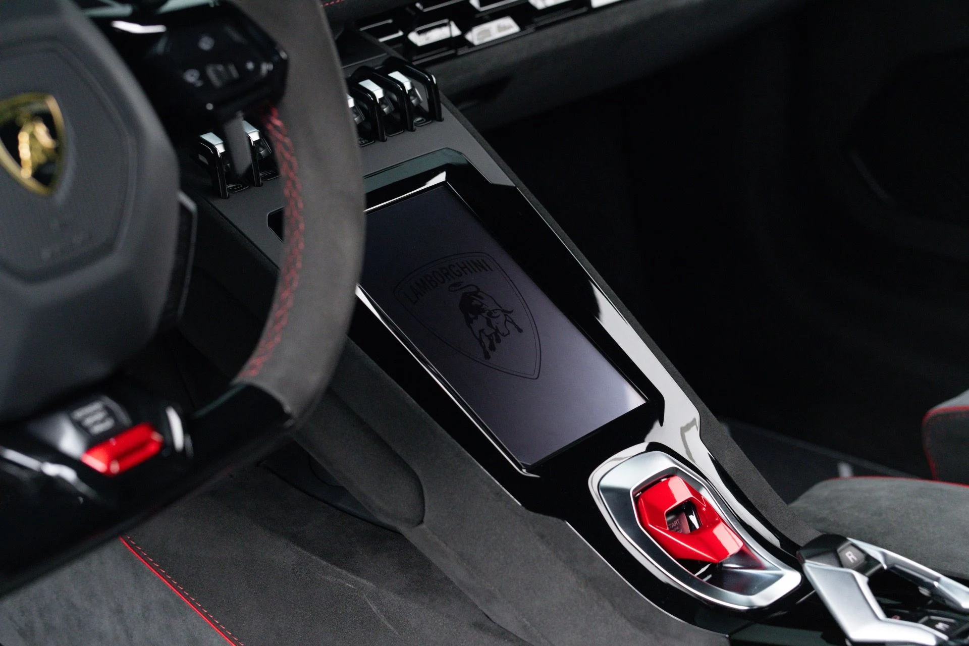 mph049_336722290_Used_2024_Lamborghini_Huracan_Sterrato_1775279109_5d932d1805