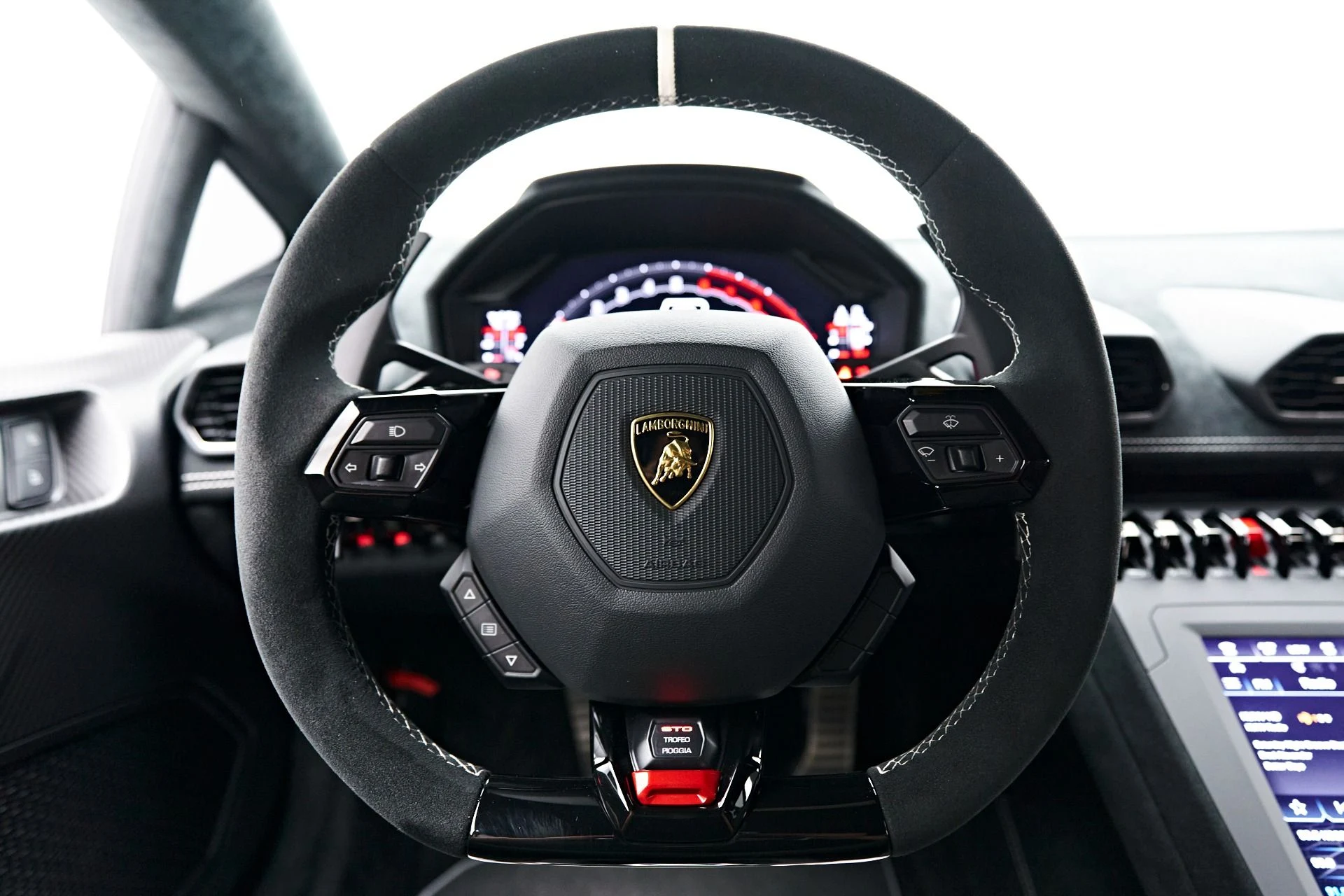 mph049_340575693_Used_2023_Lamborghini_Huracan_STO_Base_1696892071_0ac4bc7ba2