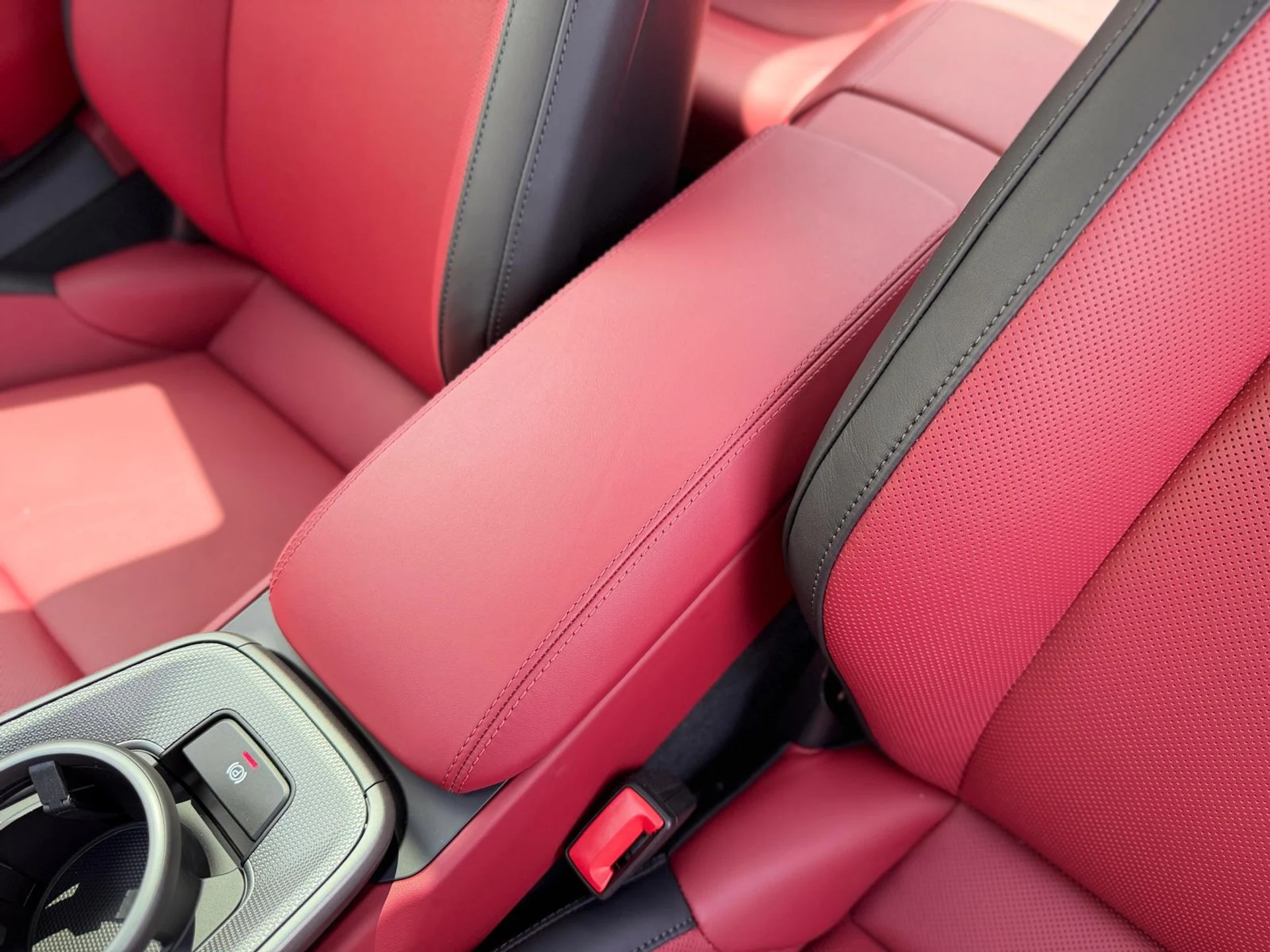 mph049_340836340_Whats_App_Image_2026_04_03_at_3_20_24_PM_2_5af3eec175