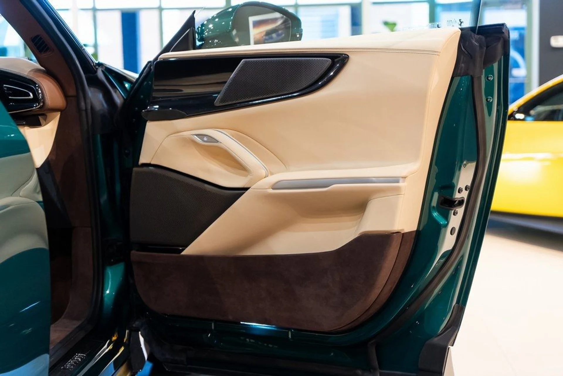 mph049_3413652993_0a97eac971f13dd707ef6b9a5cd339d5_2a154b4909