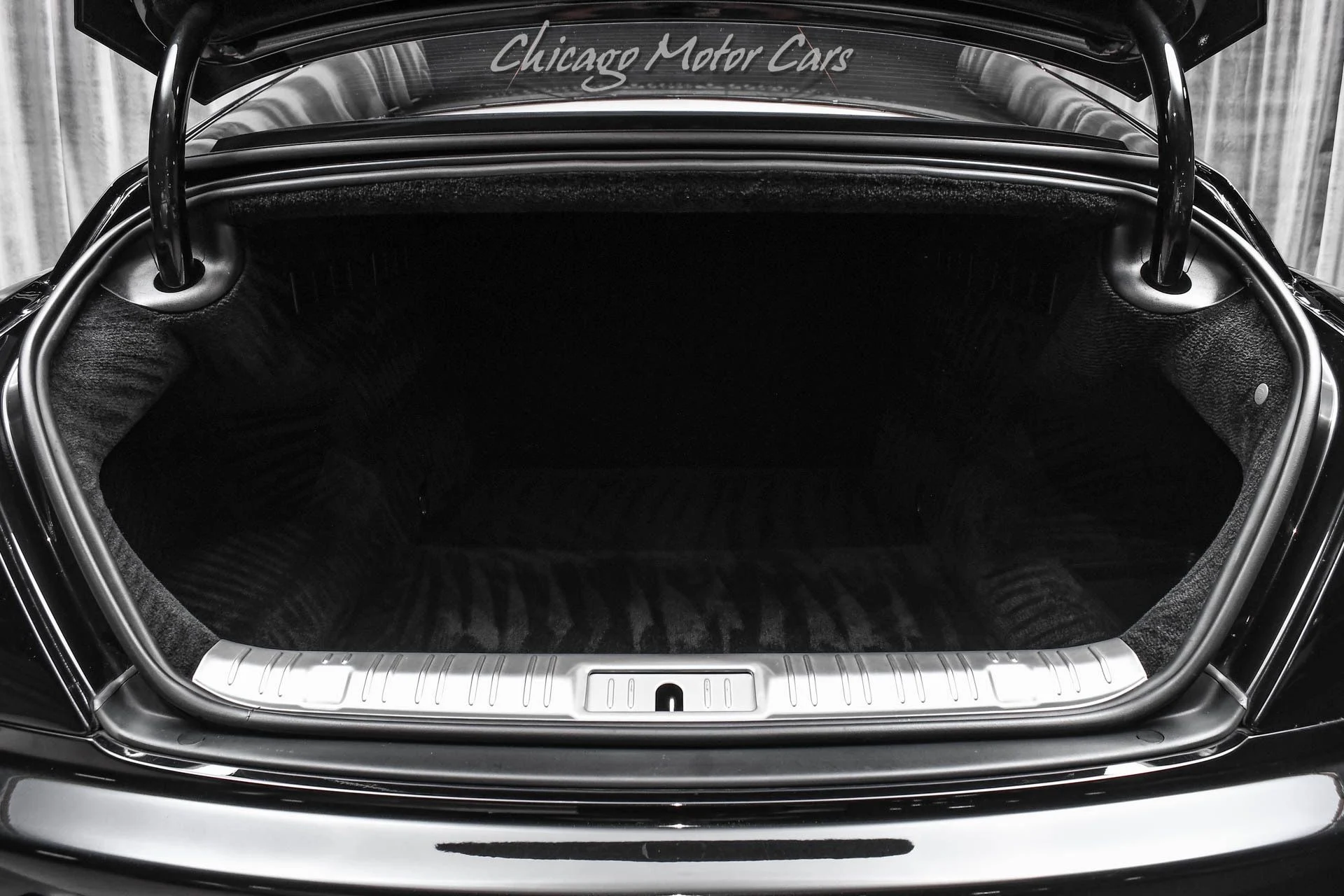 mph049_341656234_9951_p50_l_b76d3bb794