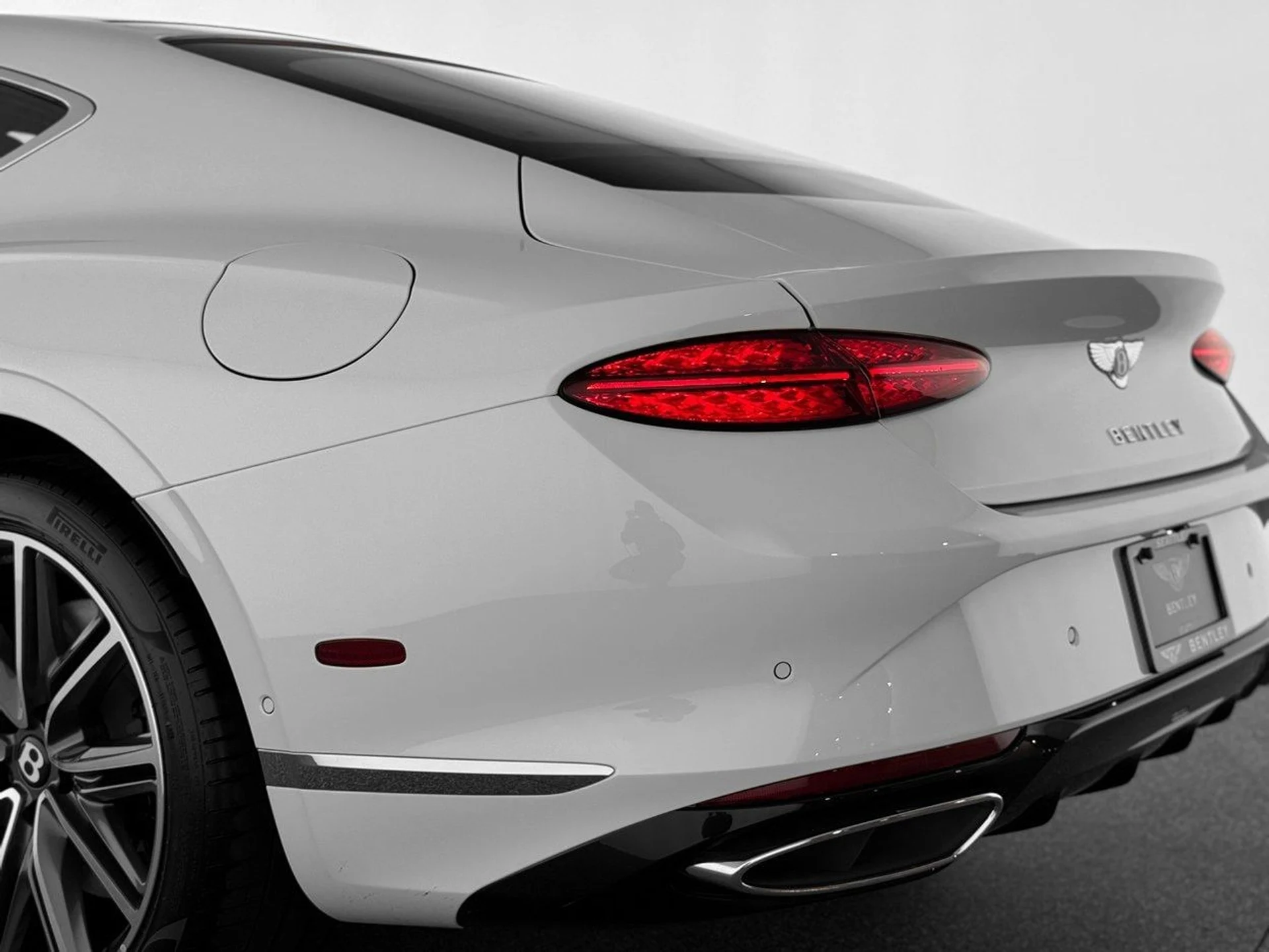 mph049_3432803223_ee0fdb029109b2473d65bc52b9670125x_7277104178