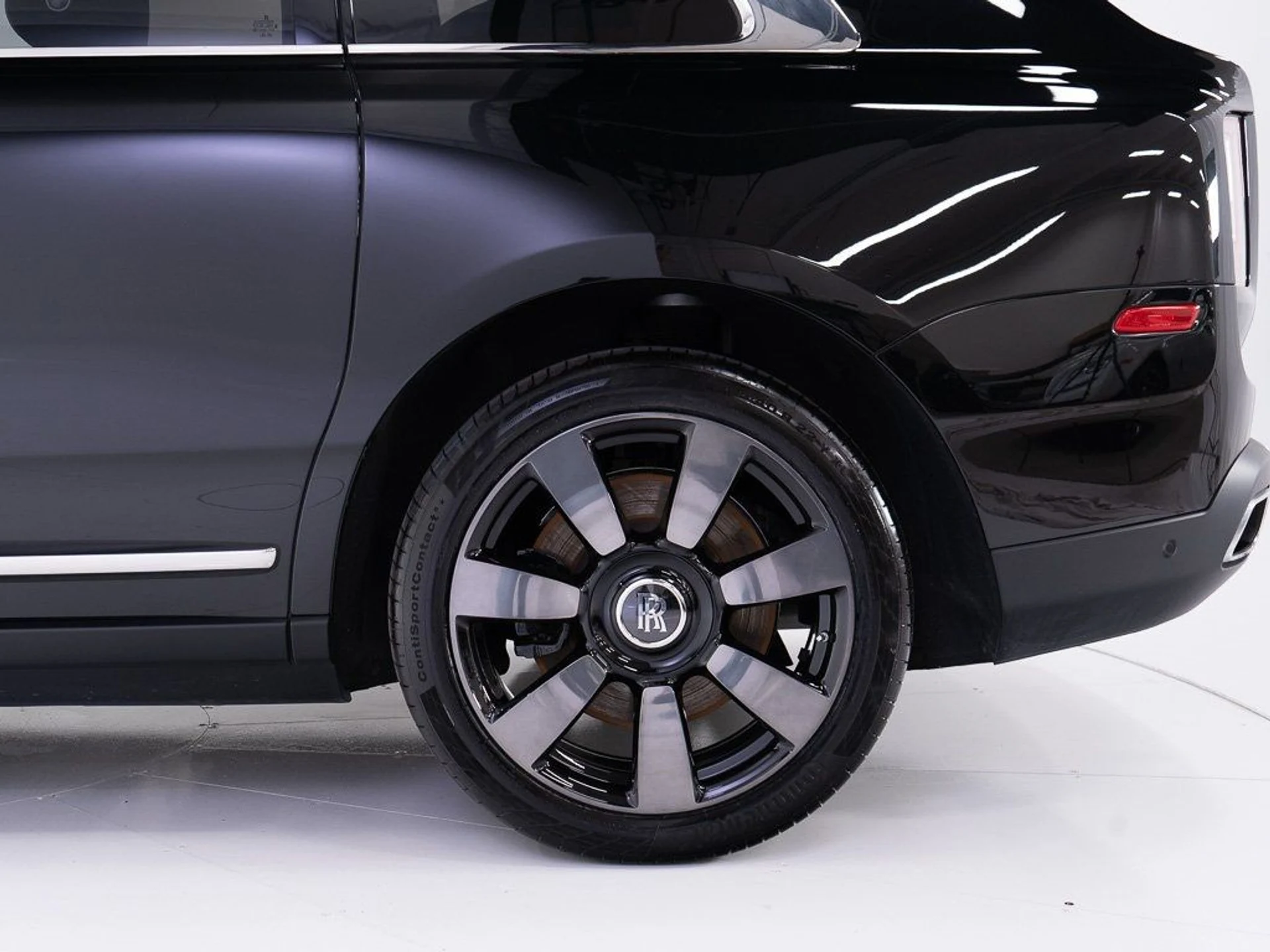 mph049_3440111273_9fcfdc1137f7a4f5516e580c3c11a3ce_038cd64905