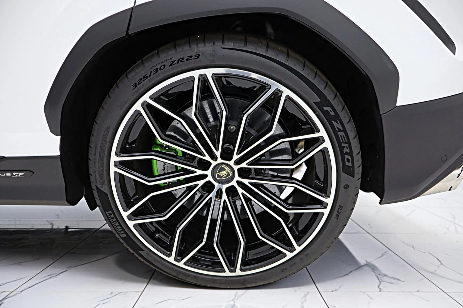 mph049_3467231611_New_2026_Lamborghini_Urus_SE_b210322abc