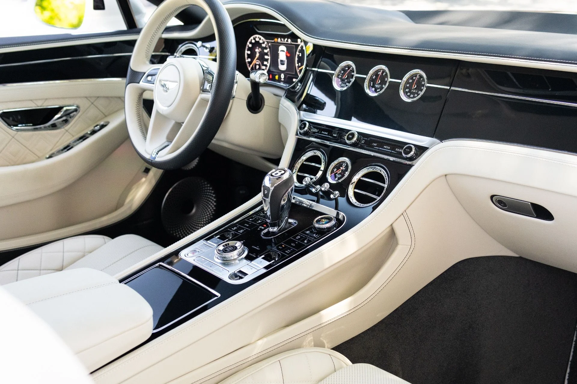 mph049_3487710726_Used_2020_Bentley_Continental_GT_V8_1777404396_d75a1cb8d5