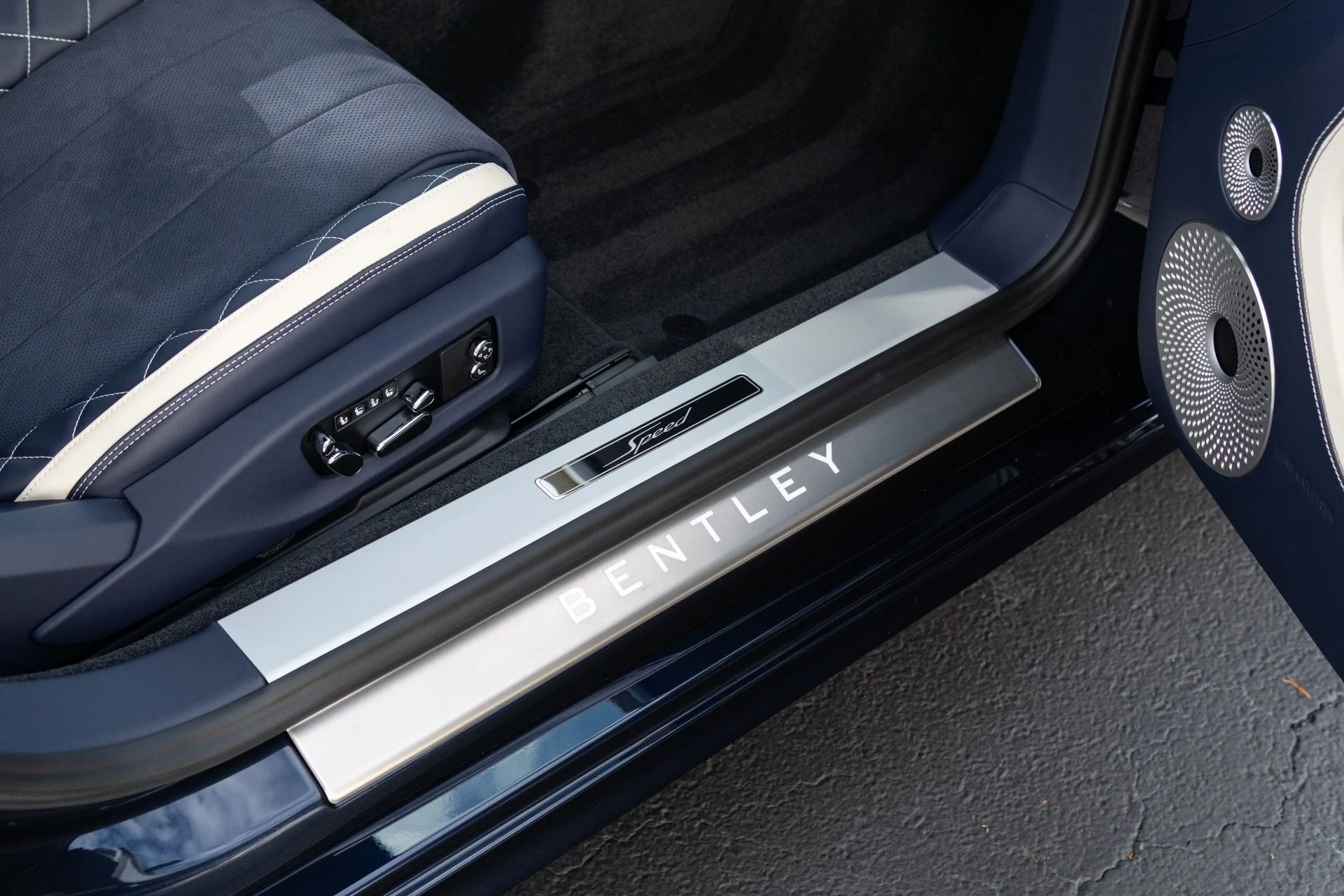 mph049_3489252416_Used_2023_Bentley_Continental_GT_Speed_1775098495_43e6115cb8