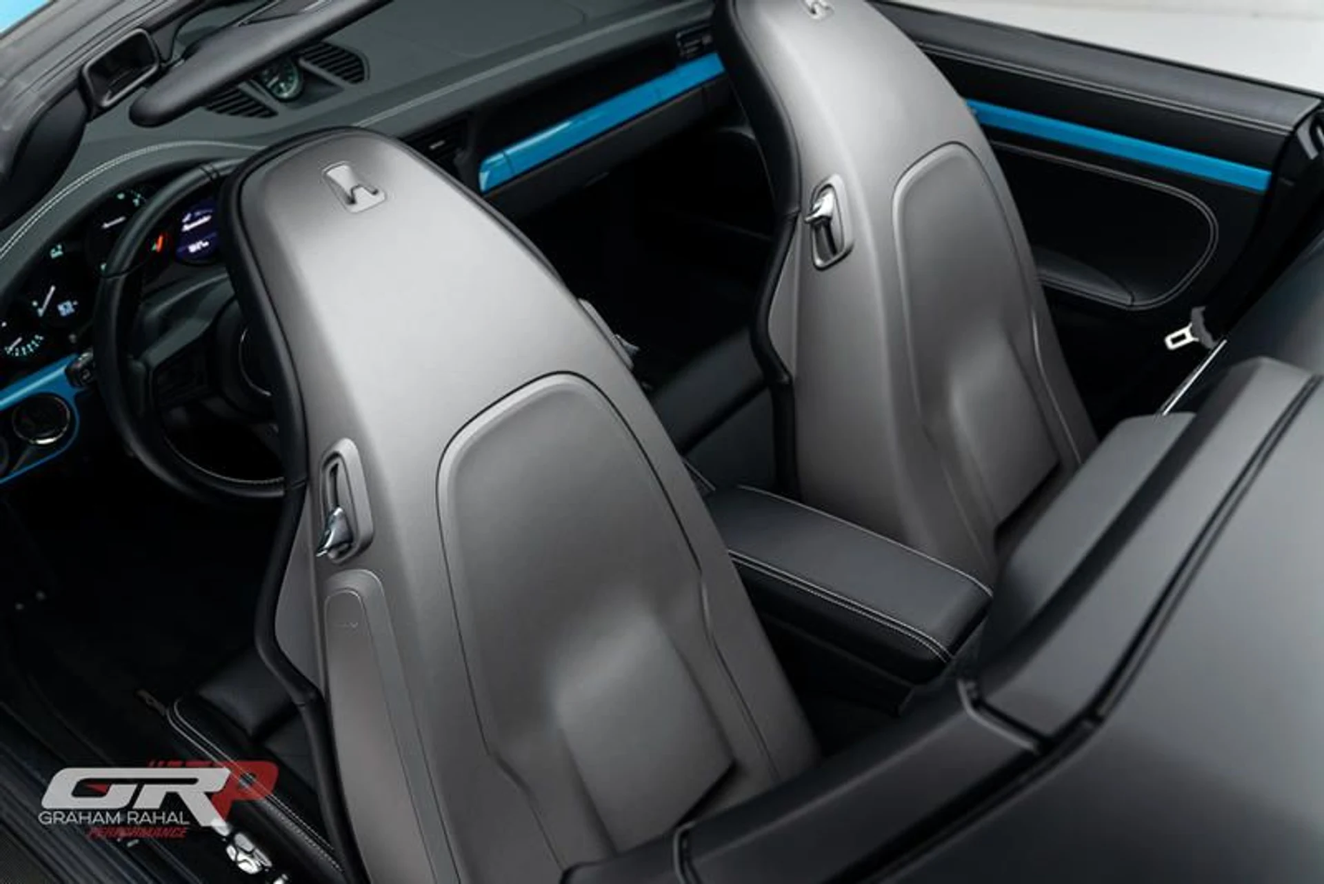 mph049_3519523434_8_FAB_8403_9_BAF_42_EE_A6_AD_265_C764_A8683_d1cf231f36