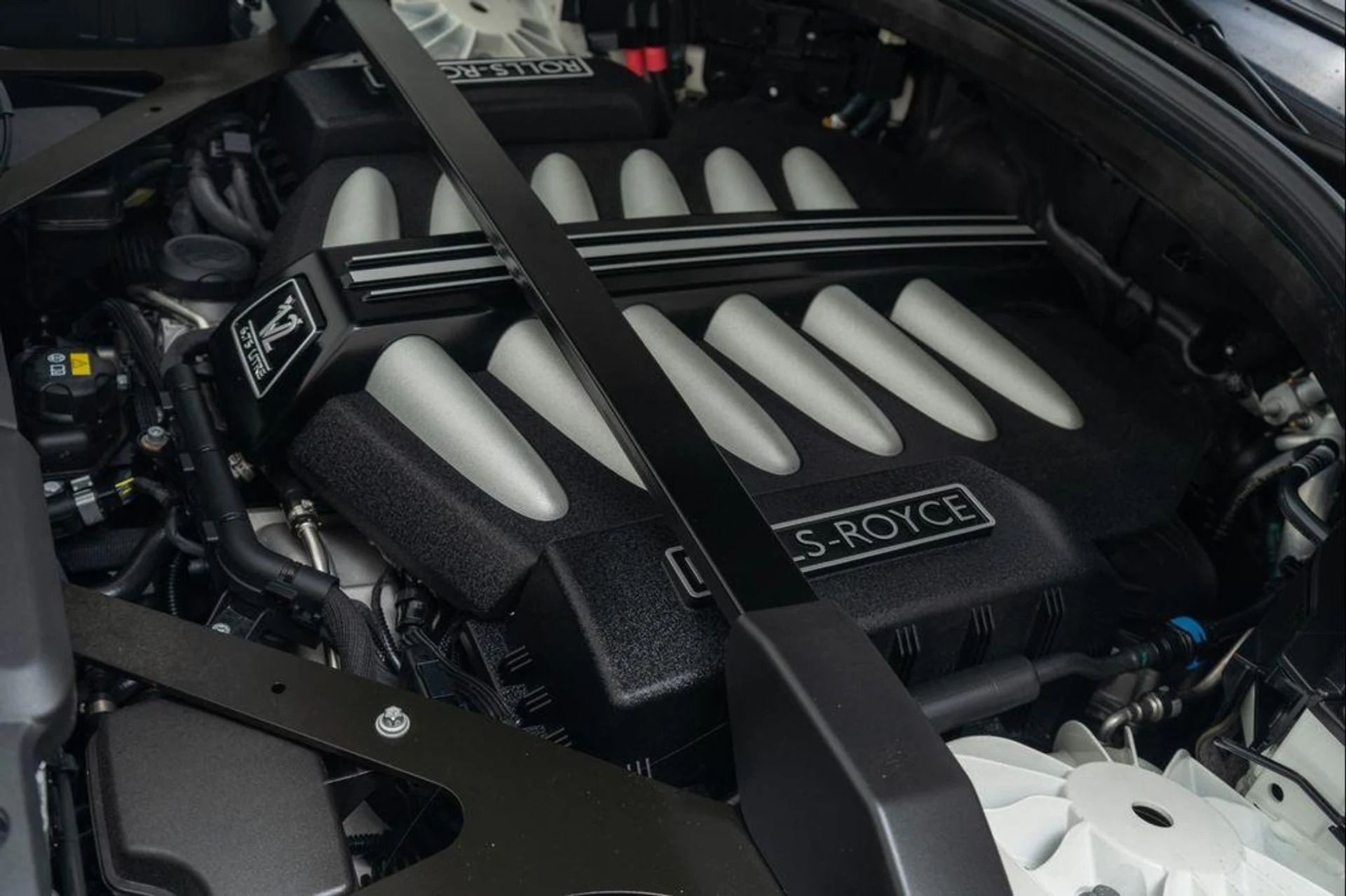 mph049_3530879360_k_Mok_I_Nd_Ay_VN_Xm8_Bkpwagxka0_2k_506bc10f95