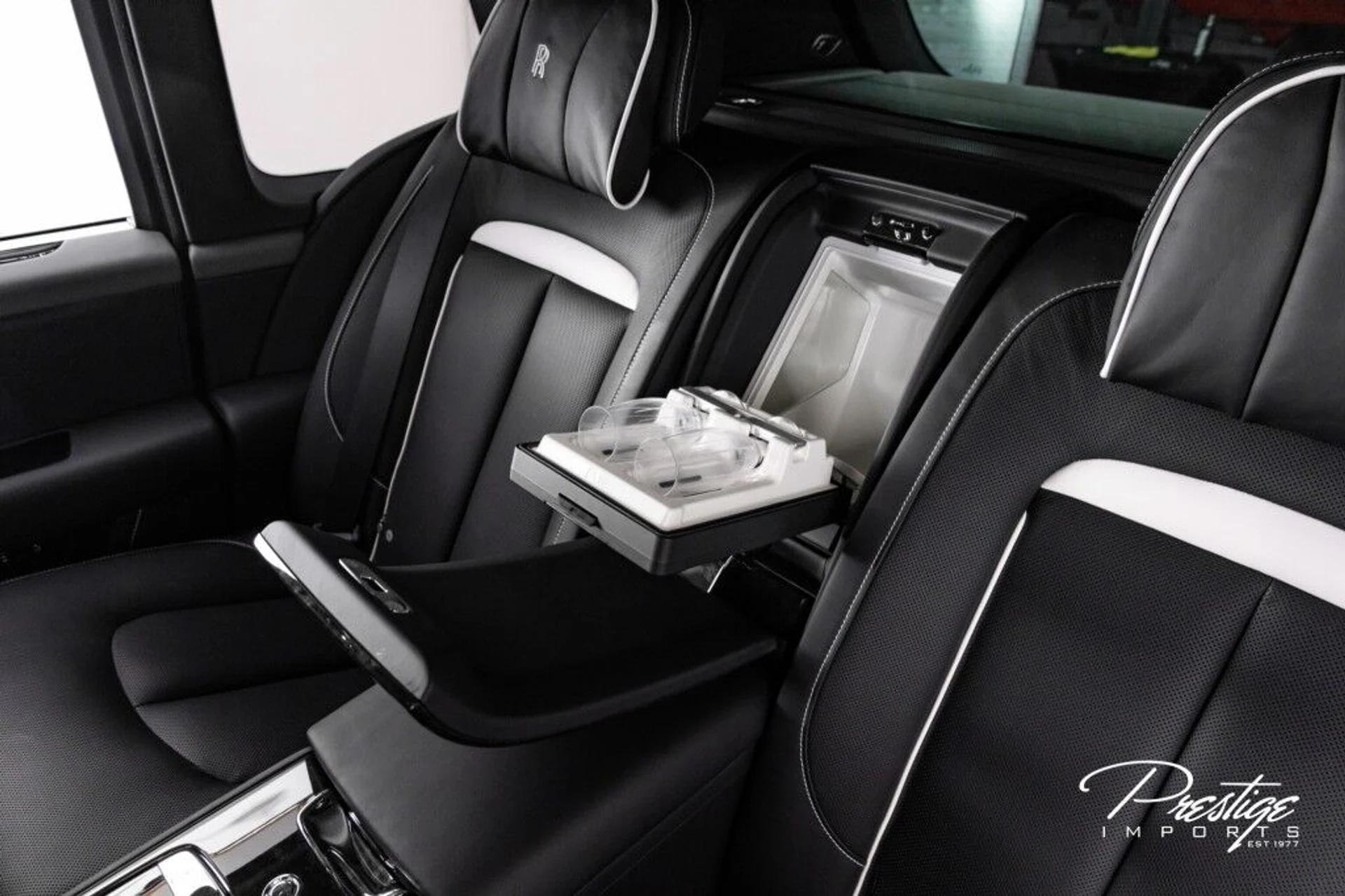 mph049_3533152083_eb1d01baf814af0eb63f3c42bf971071_df6ee37a86