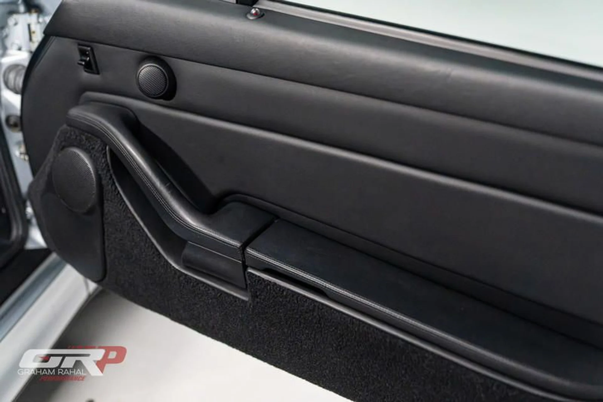 mph049_3537860096_EDF_21225_AC_82_4_D36_8_AD_1_4_DC_32_E86_DE_21_76deba9e02