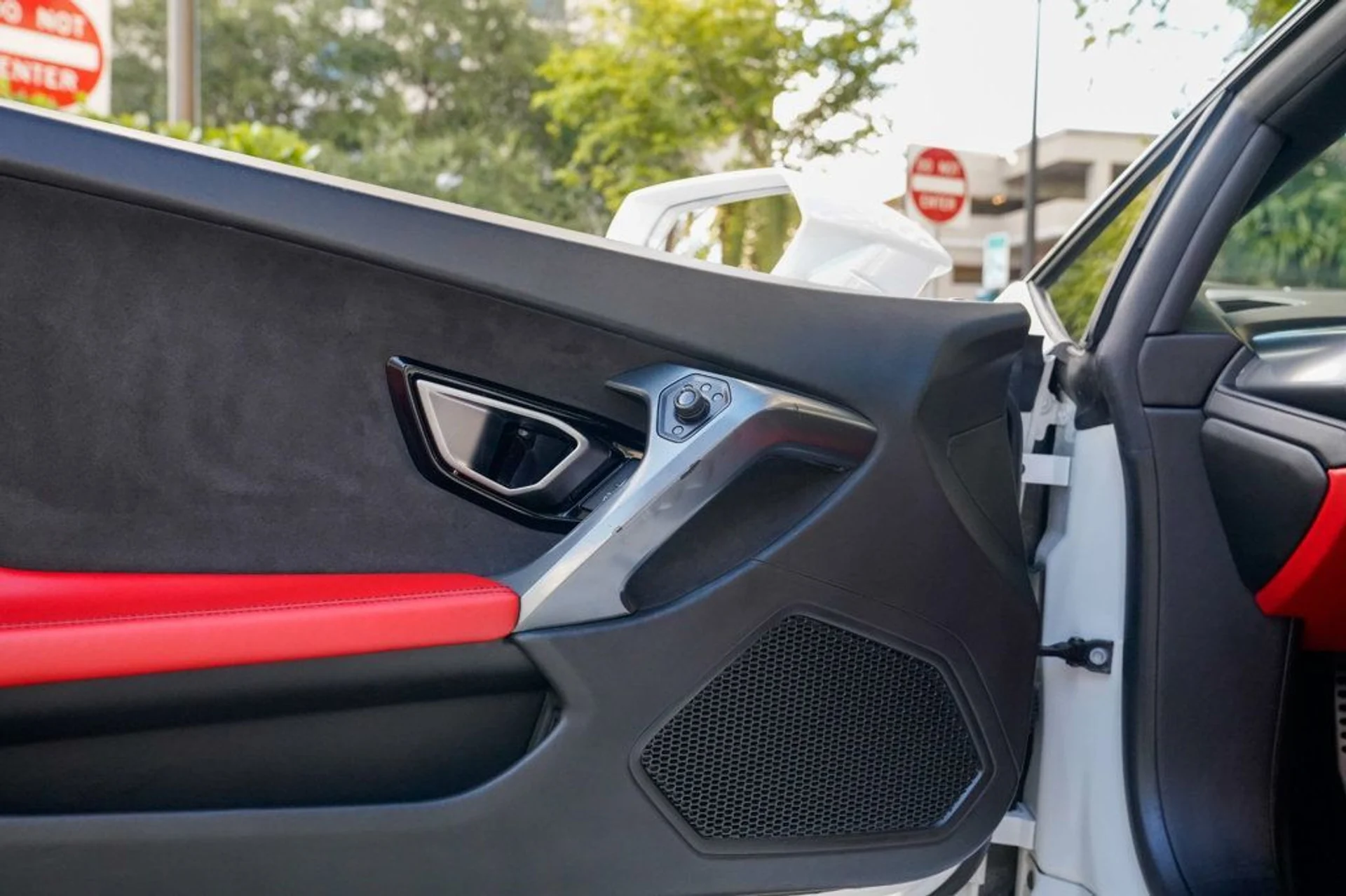 mph049_3542049542_22924825_50_1024_6df49f02af