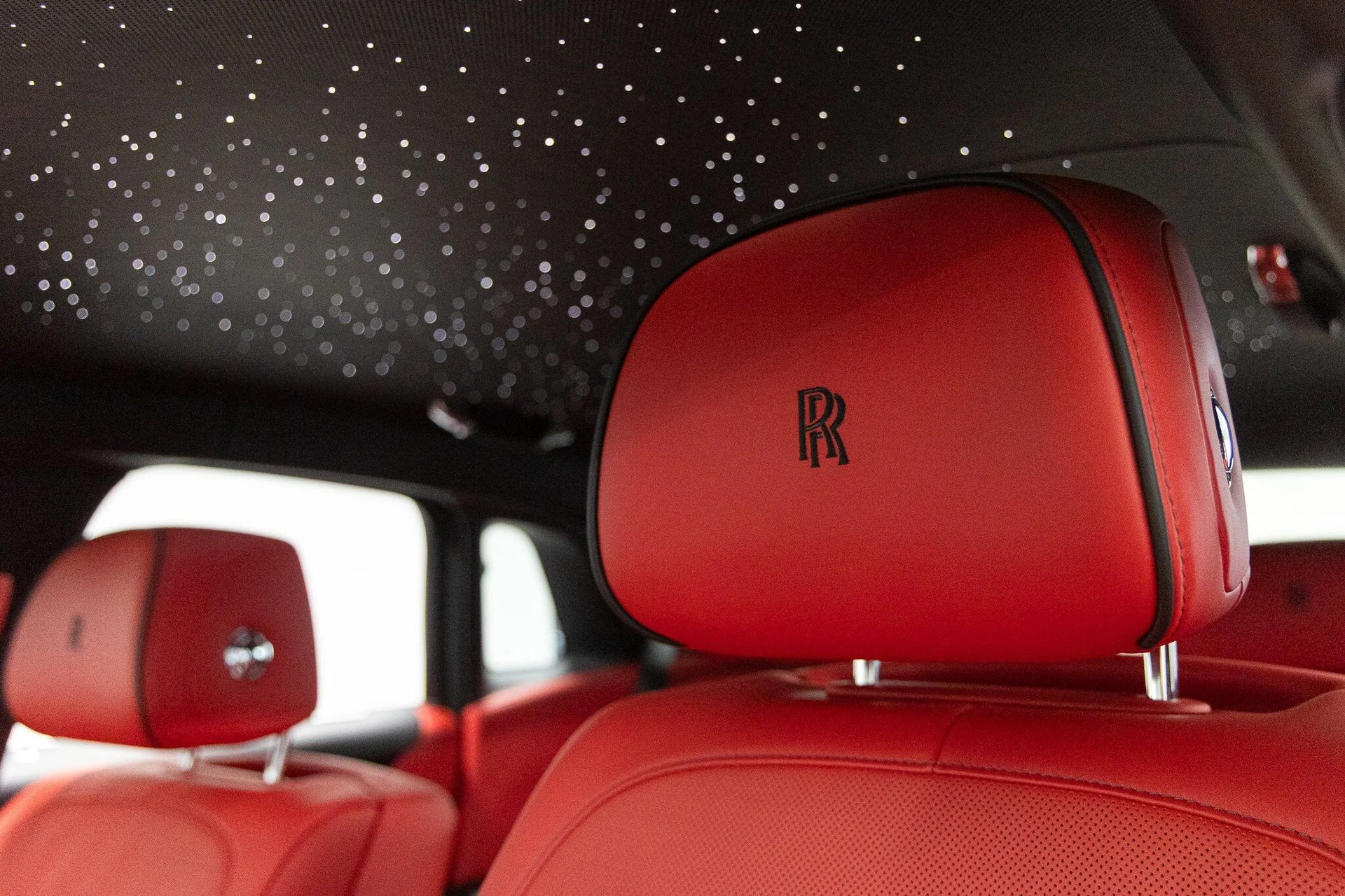 mph049_357759255_3fb16c2222793a2afd054ffc92c9cc0bx_afde9c75d8