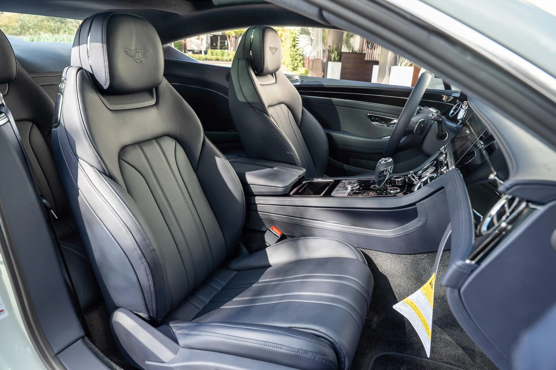 mph049_3583552153_470962000_691dedba7425967942f2ff58_e9c6a81e02