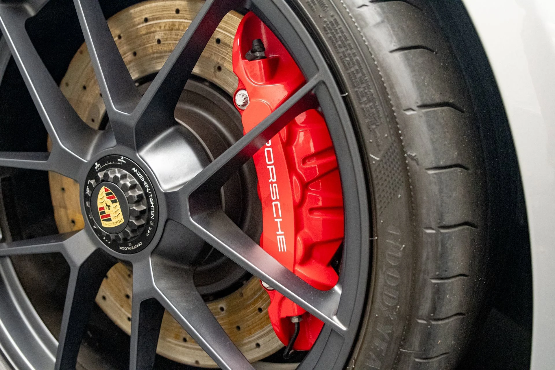 mph049_3585333959_c23d0e186ae045538396108f7bf0a660_a7e0e36aad