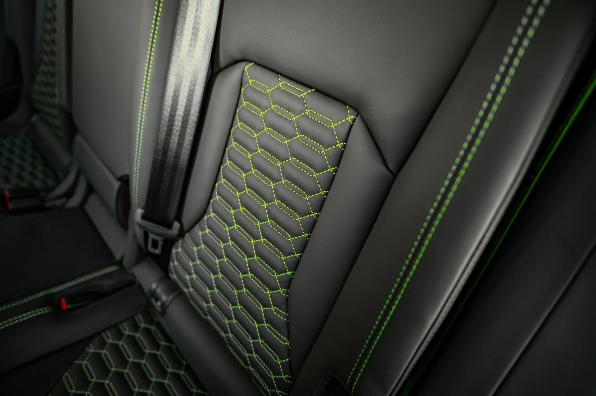 mph049_3587051887_008e1a1854f34c4eb63932454fbb62a6_8e99066744