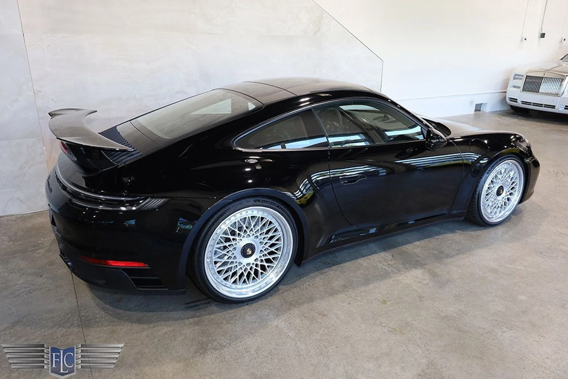 mph049_3587930709_used_2024_porsche_911_carreragtscoupemanual_9689_22931180_50_1024_f9d0a8490a