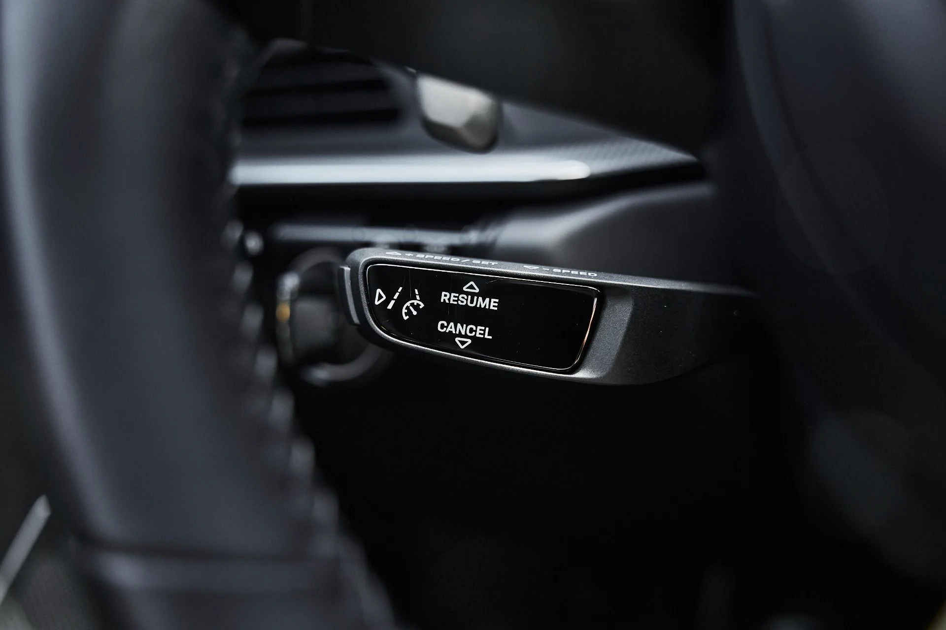 mph049_3611717384_Used_2021_Porsche_911_Turbo_S_1781810482_69aad43c47
