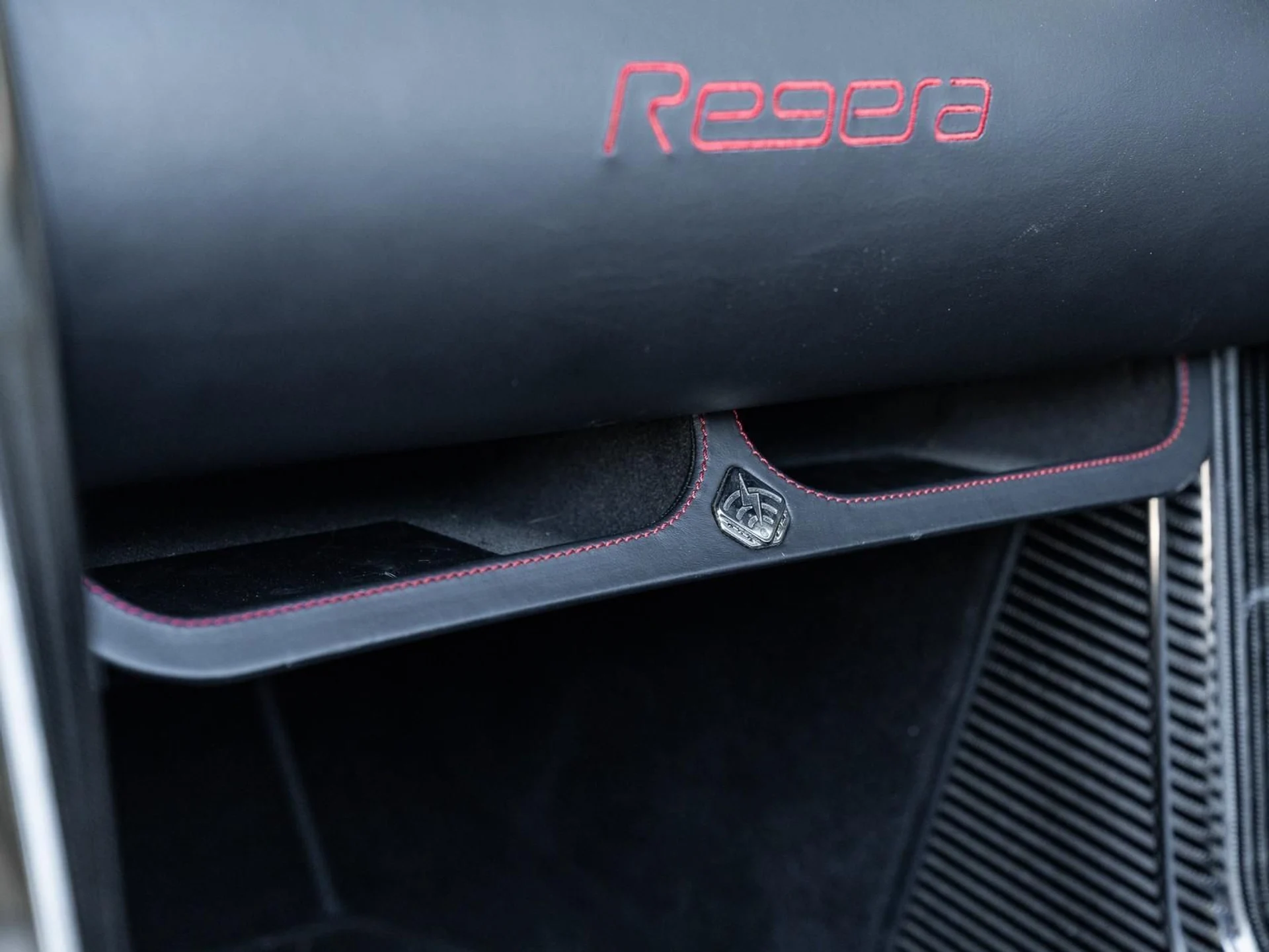 mph049_3614450890_Used_2019_Koenigsegg_Regera_1757707941_384a03dd5e