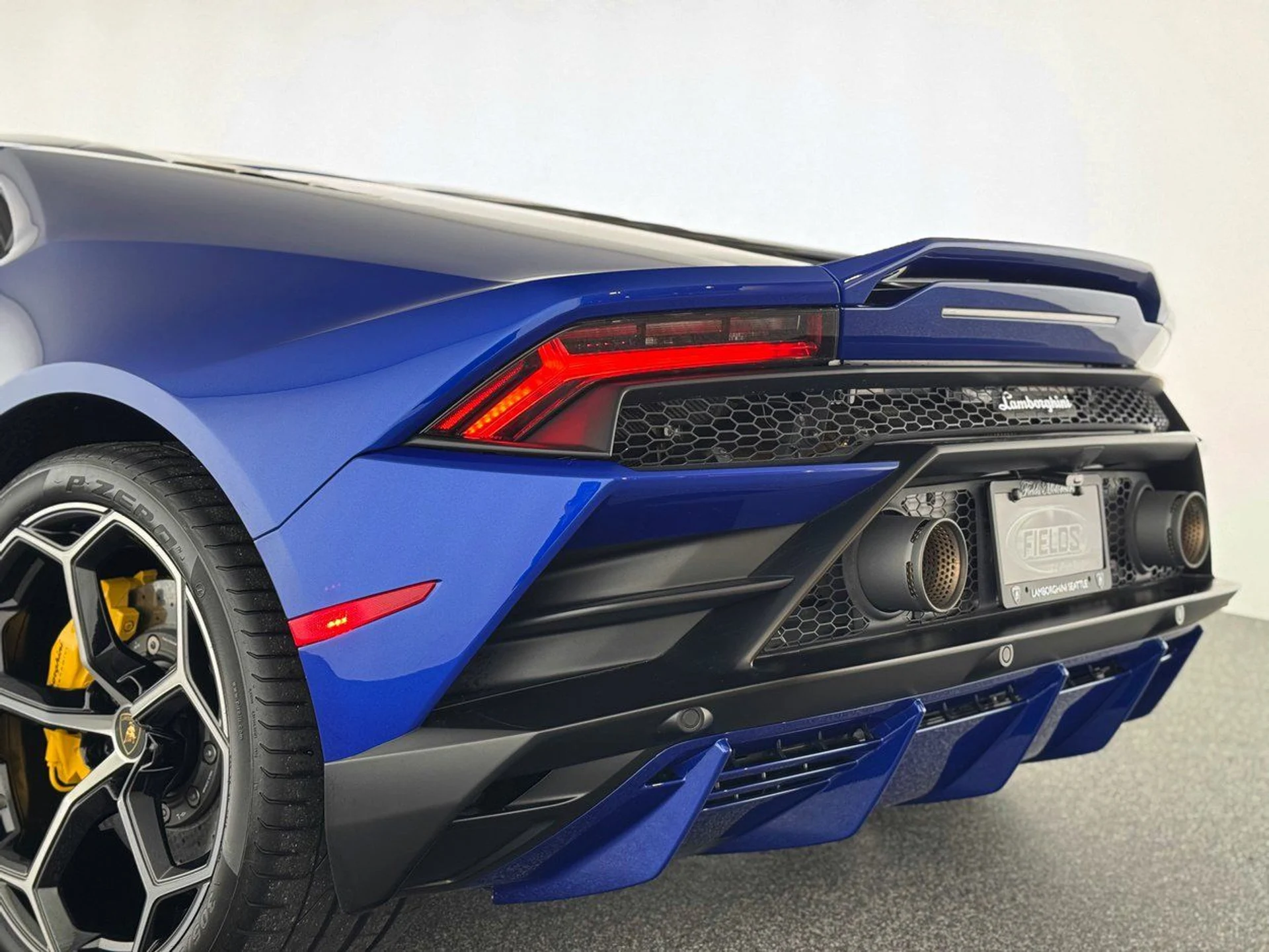 mph049_3621544319_bc64cee807b08888b514003ae626b67ex_f93c3b9738