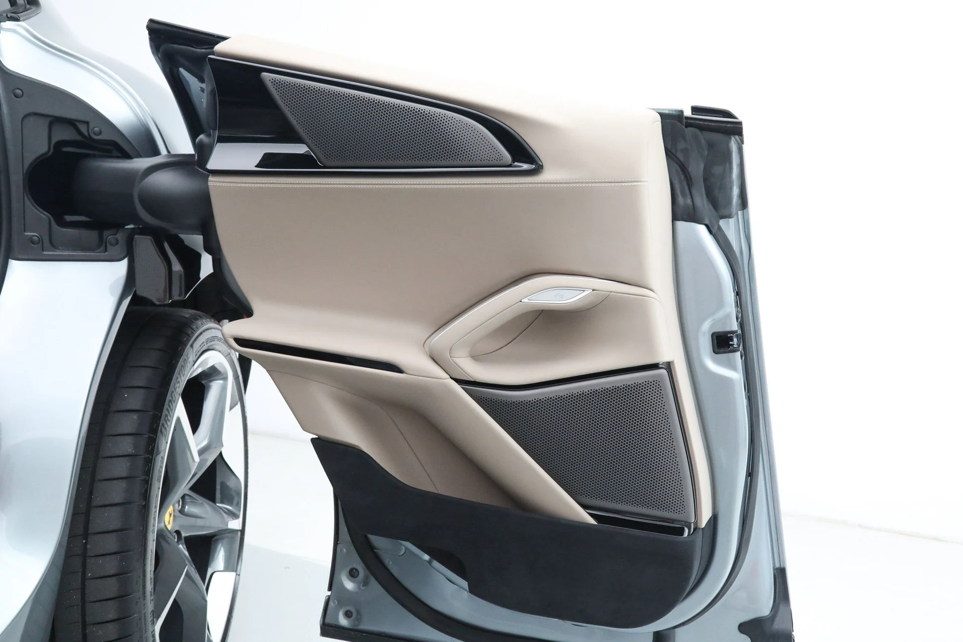 mph049_3634236374_f87099975a0620a553d3e2cae666f0b0_fce9253c49