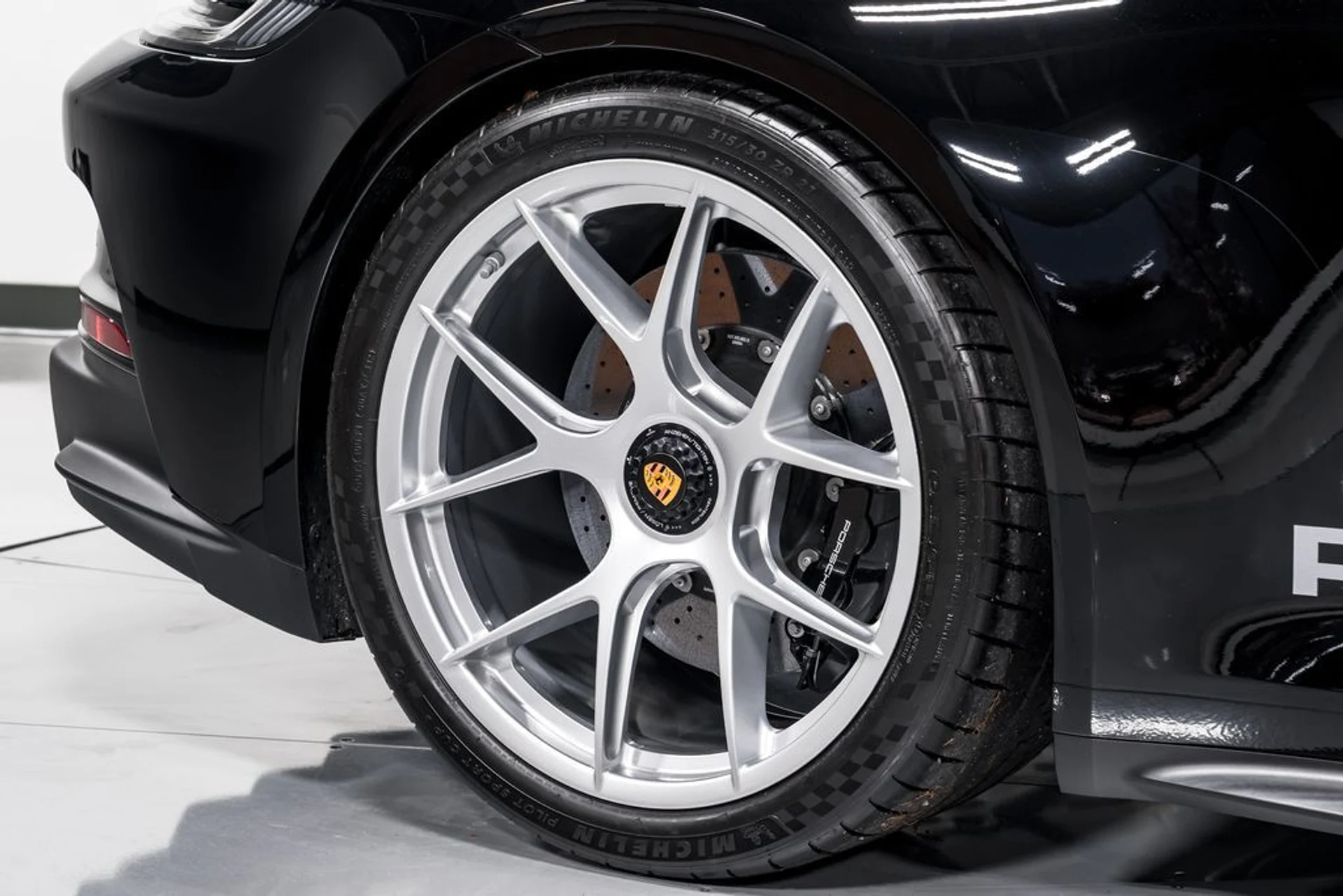 mph049_3661819731_e445f012c2fee2521c5e4490699ee329x_3636f8797a