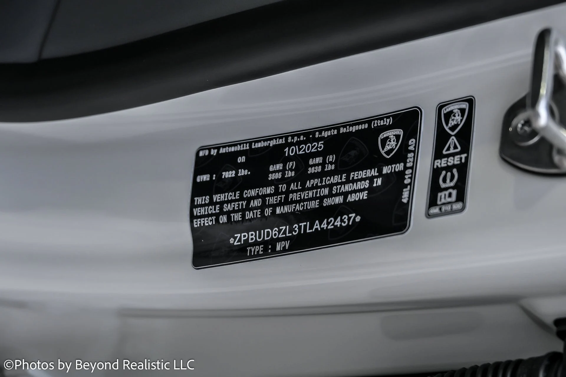 mph049_3667726591_b895f564581d76081bf83ef8566fd79bx_d7ebd27297