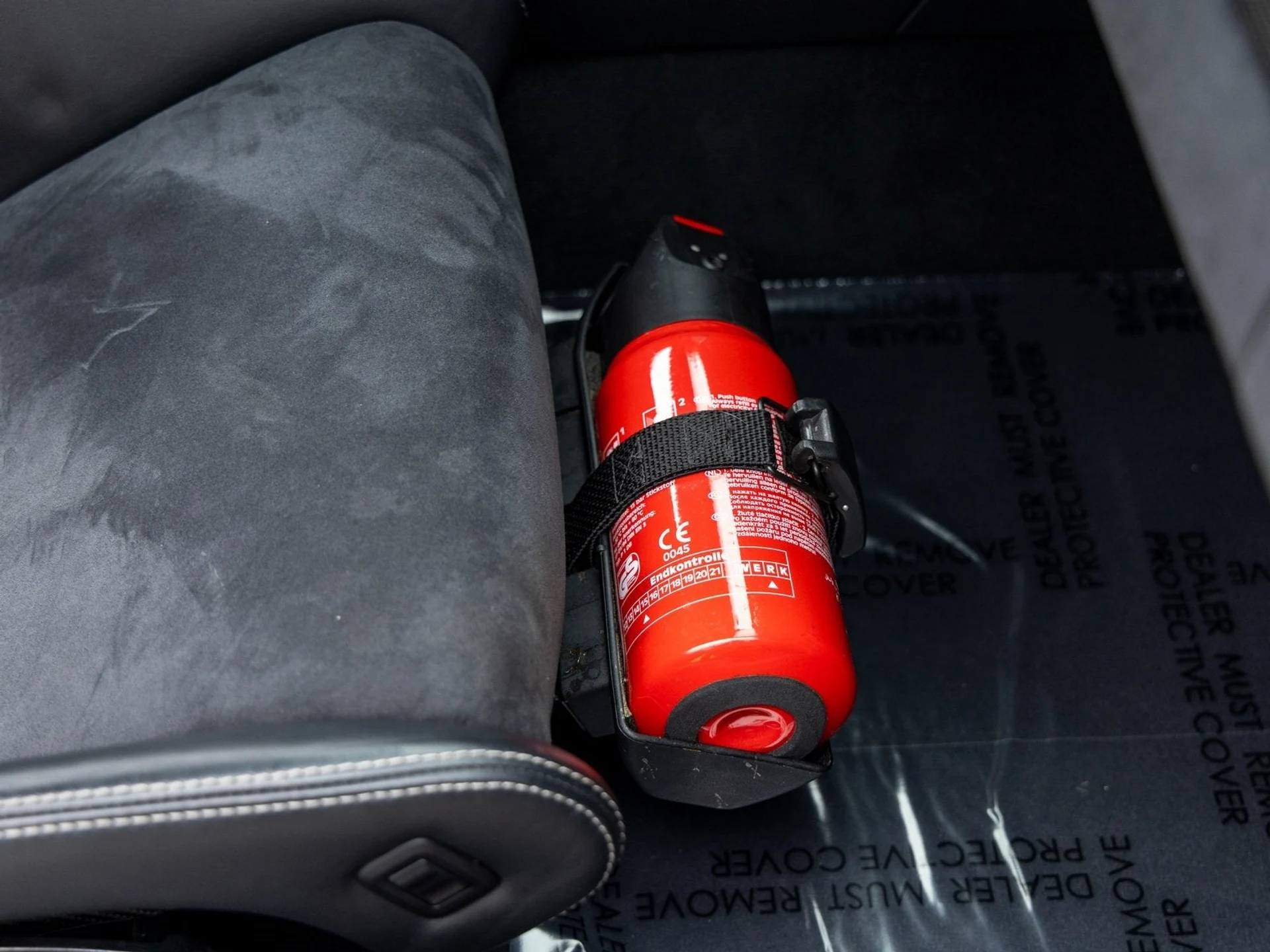 mph049_3668051272_50_6aee834763